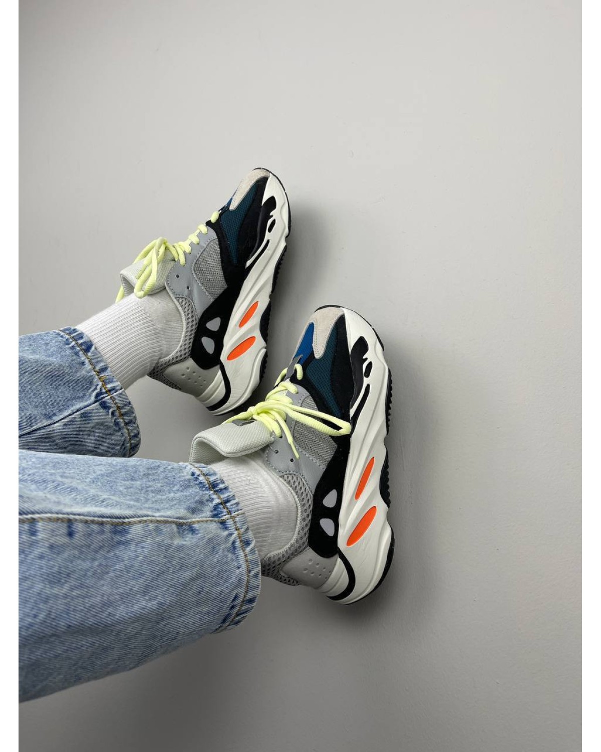 Adidas Yeezy Wave Runner 700