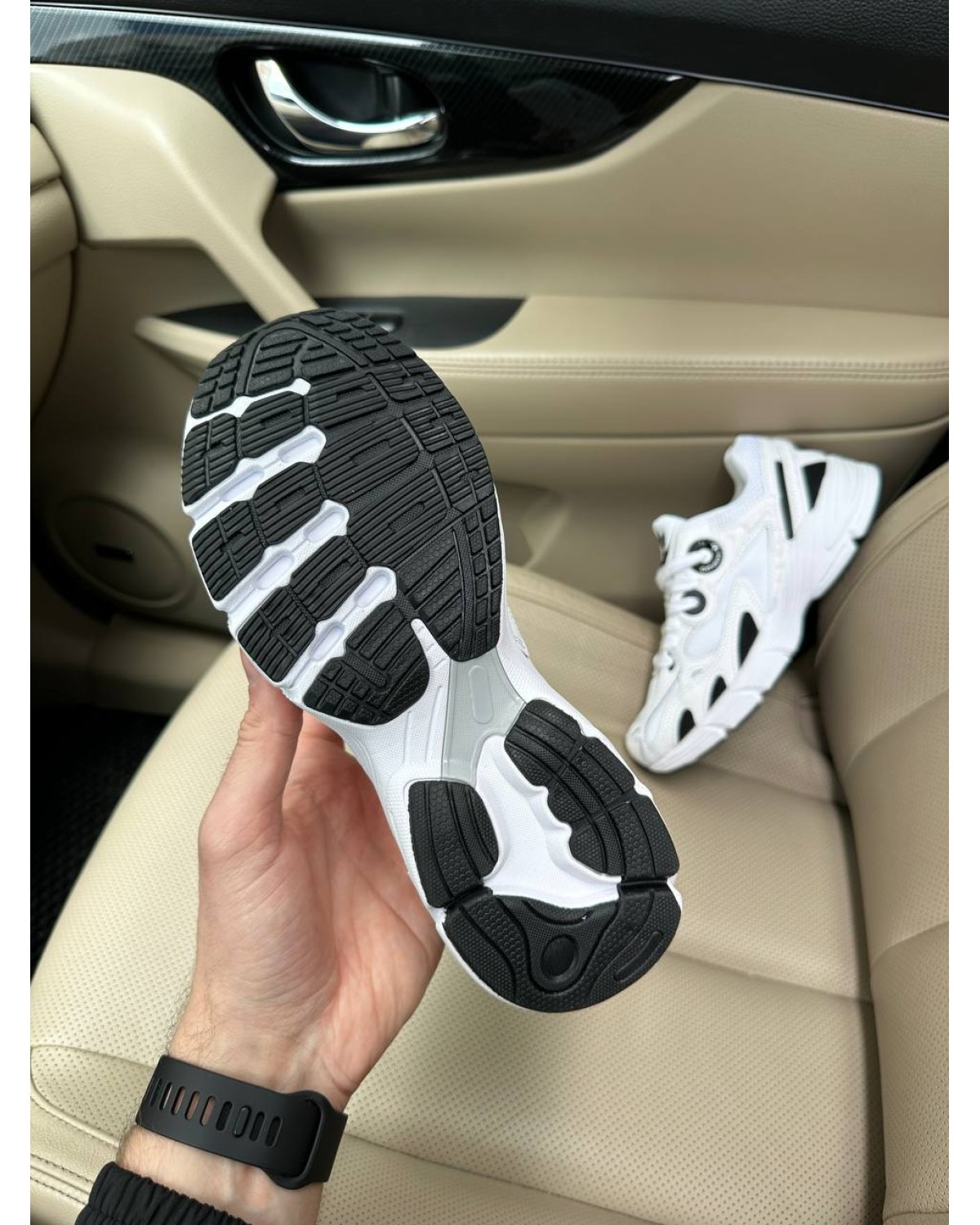 Adidas Astir White Black