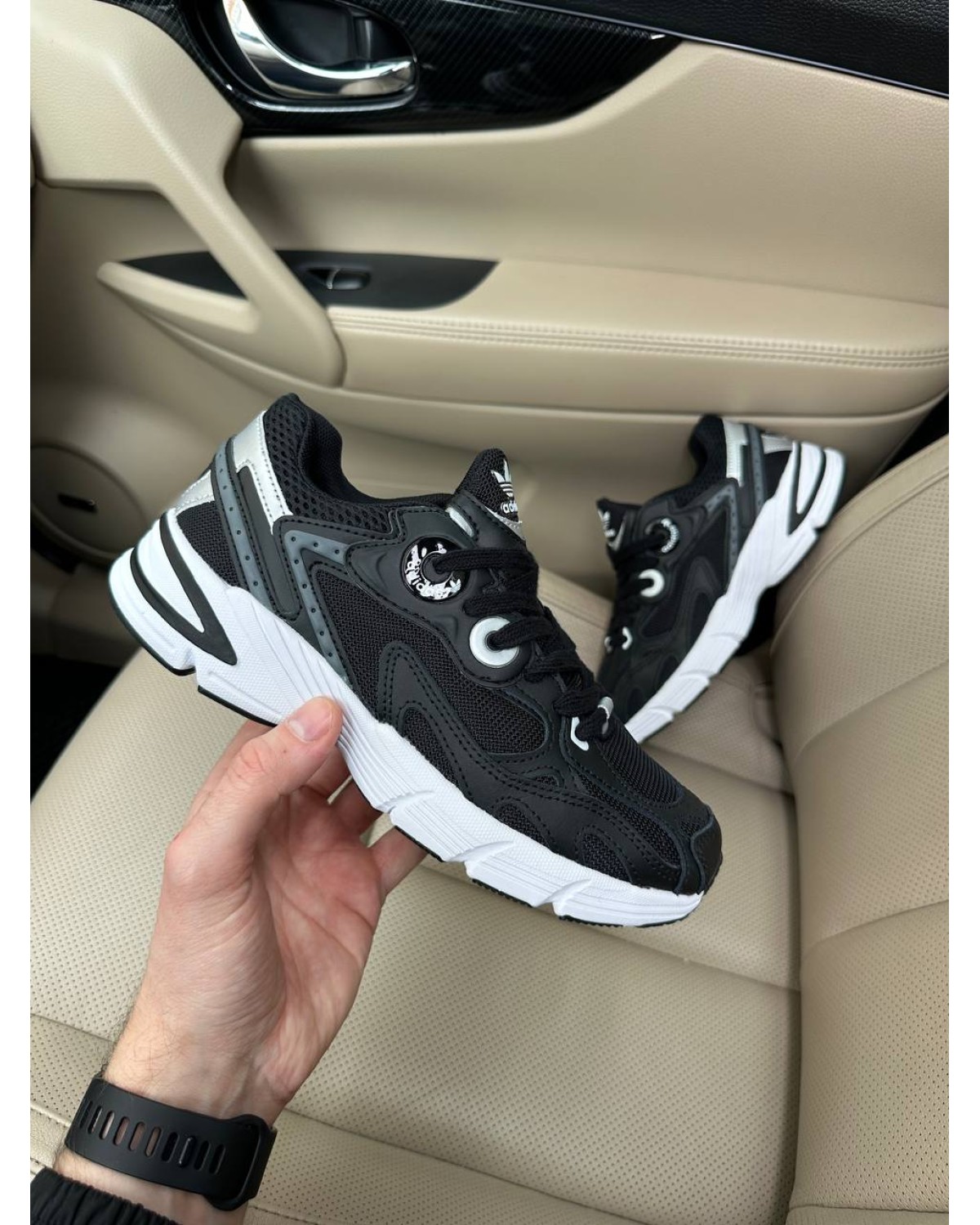 Adidas Astir Black White