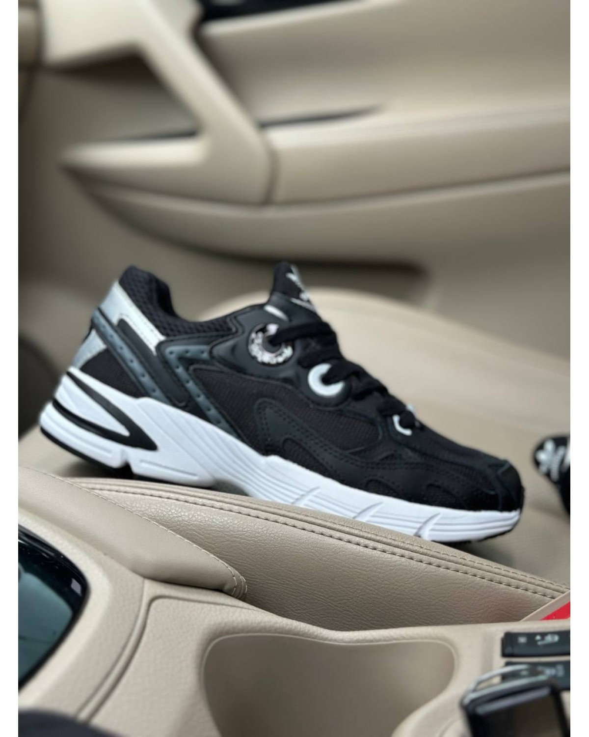 Adidas Astir Black White