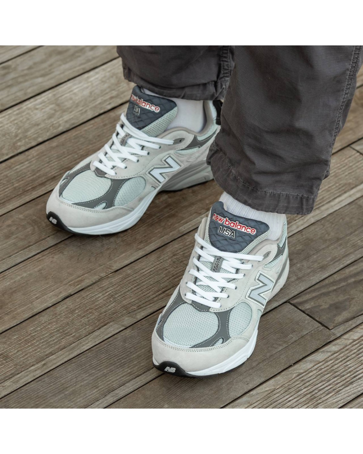 New Balance 990 v3 White Grey
