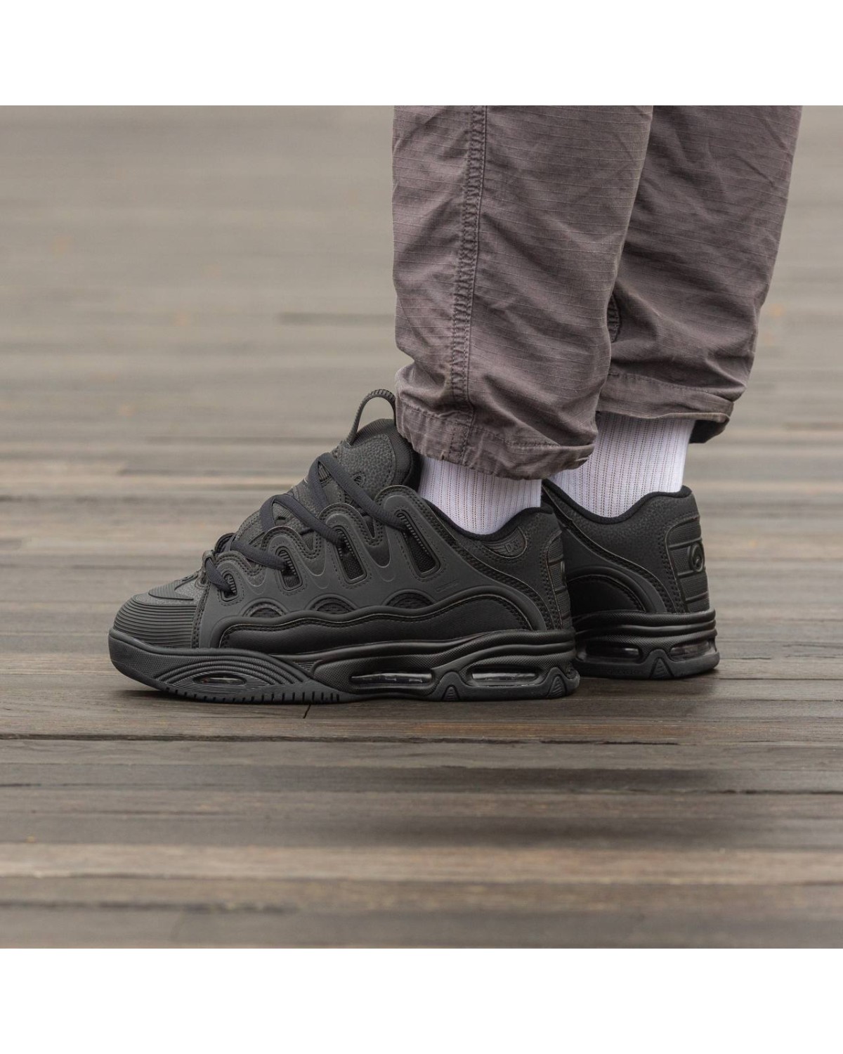 Osiris D3 Triple Black
