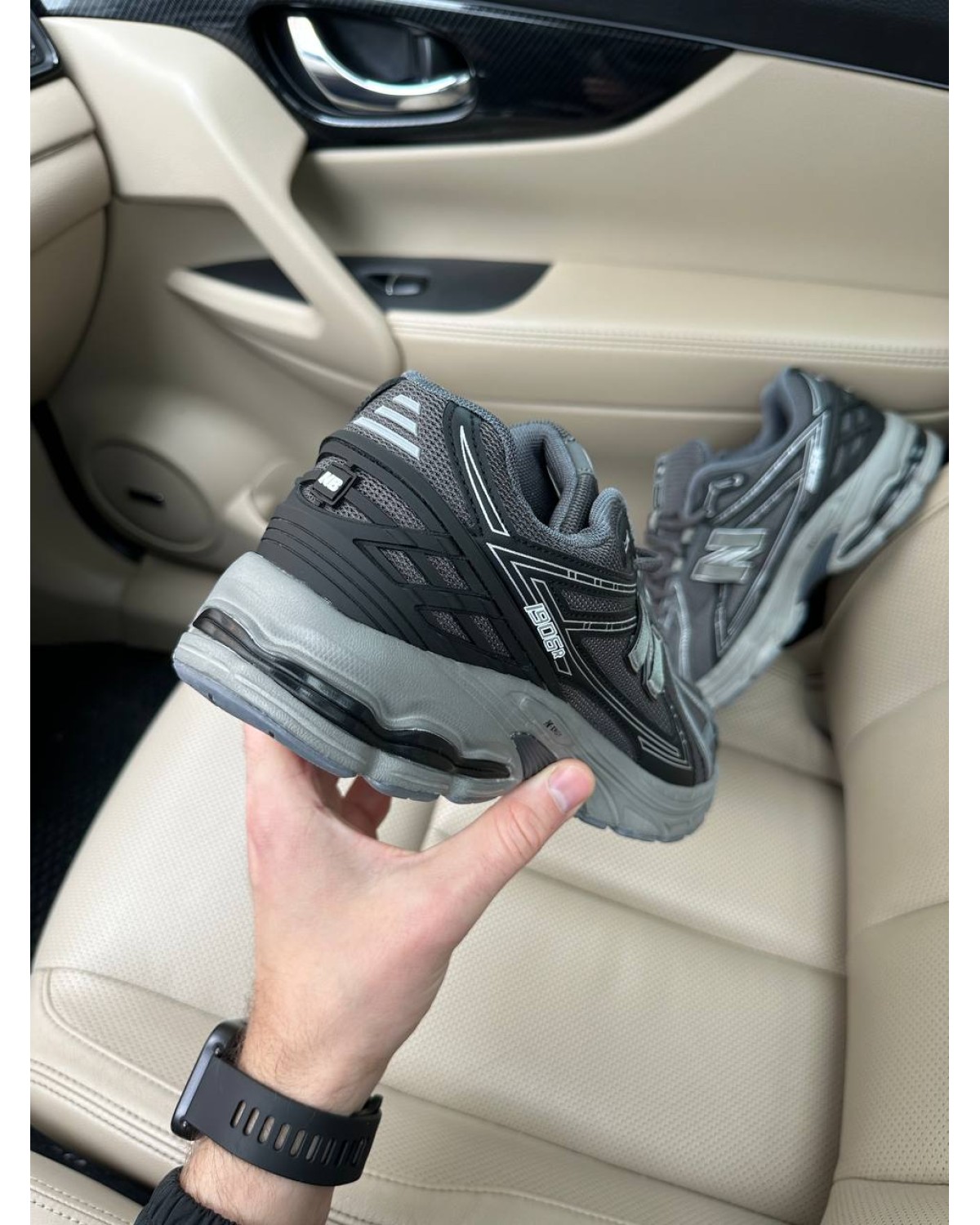New Balance 1906R Grey Black