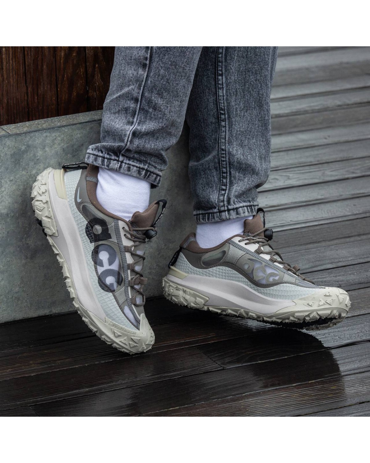 Nike ACG Mounting Fly 2 Beige