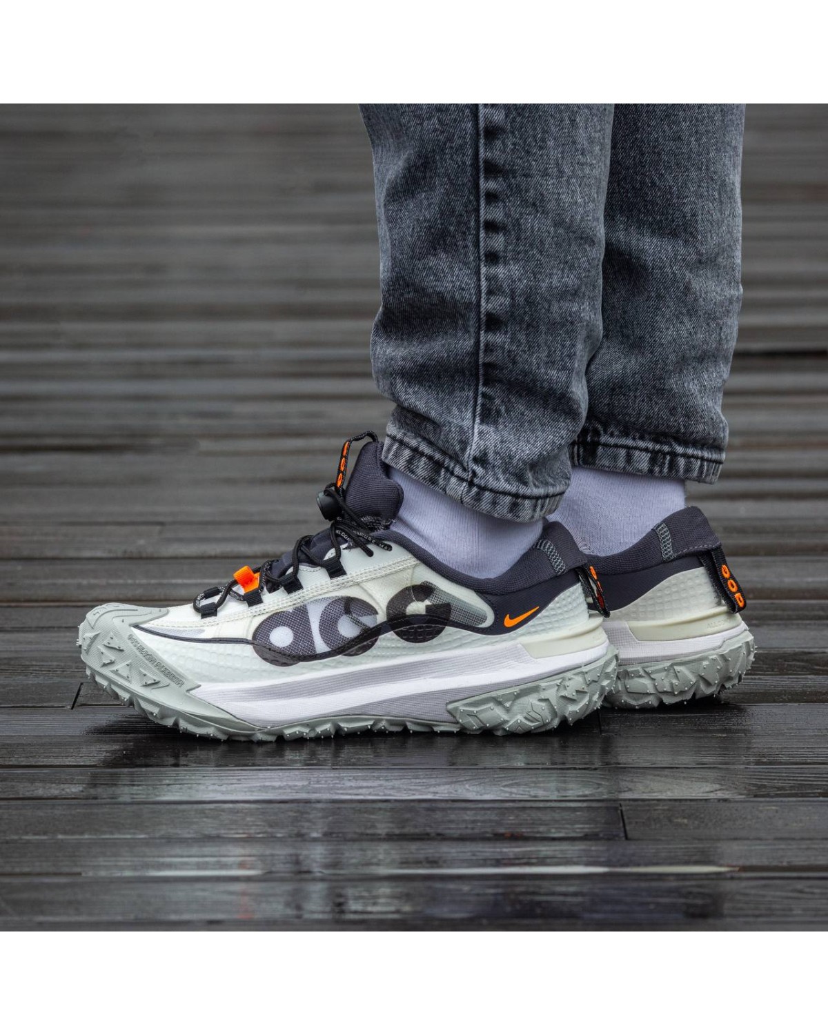Nike ACG Mounting Fly 2