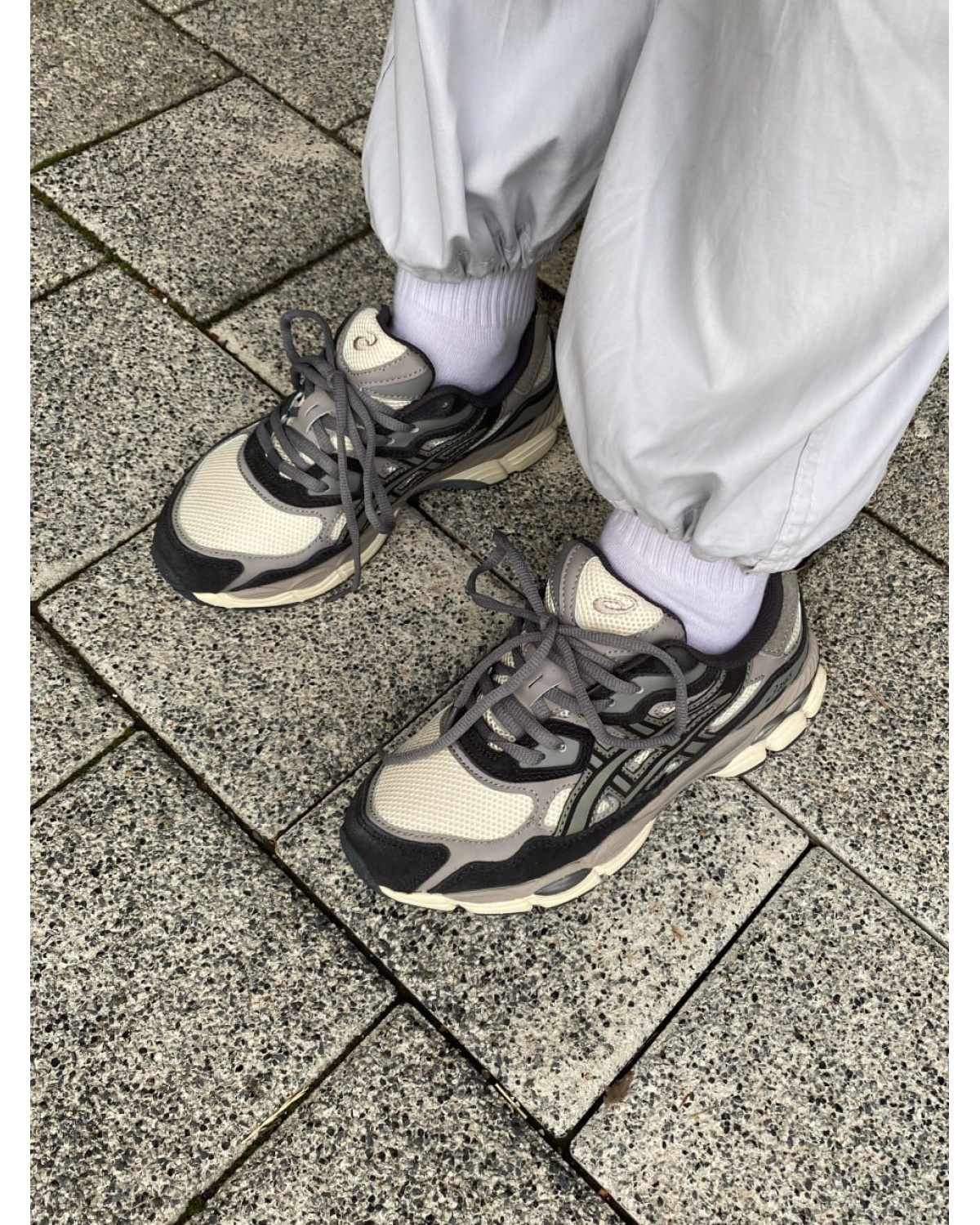 Asics Gel-NYC Beige/Brown