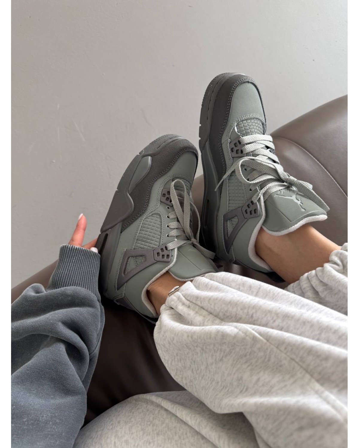Nike Air Jordan 4 Retro Wet Cement
