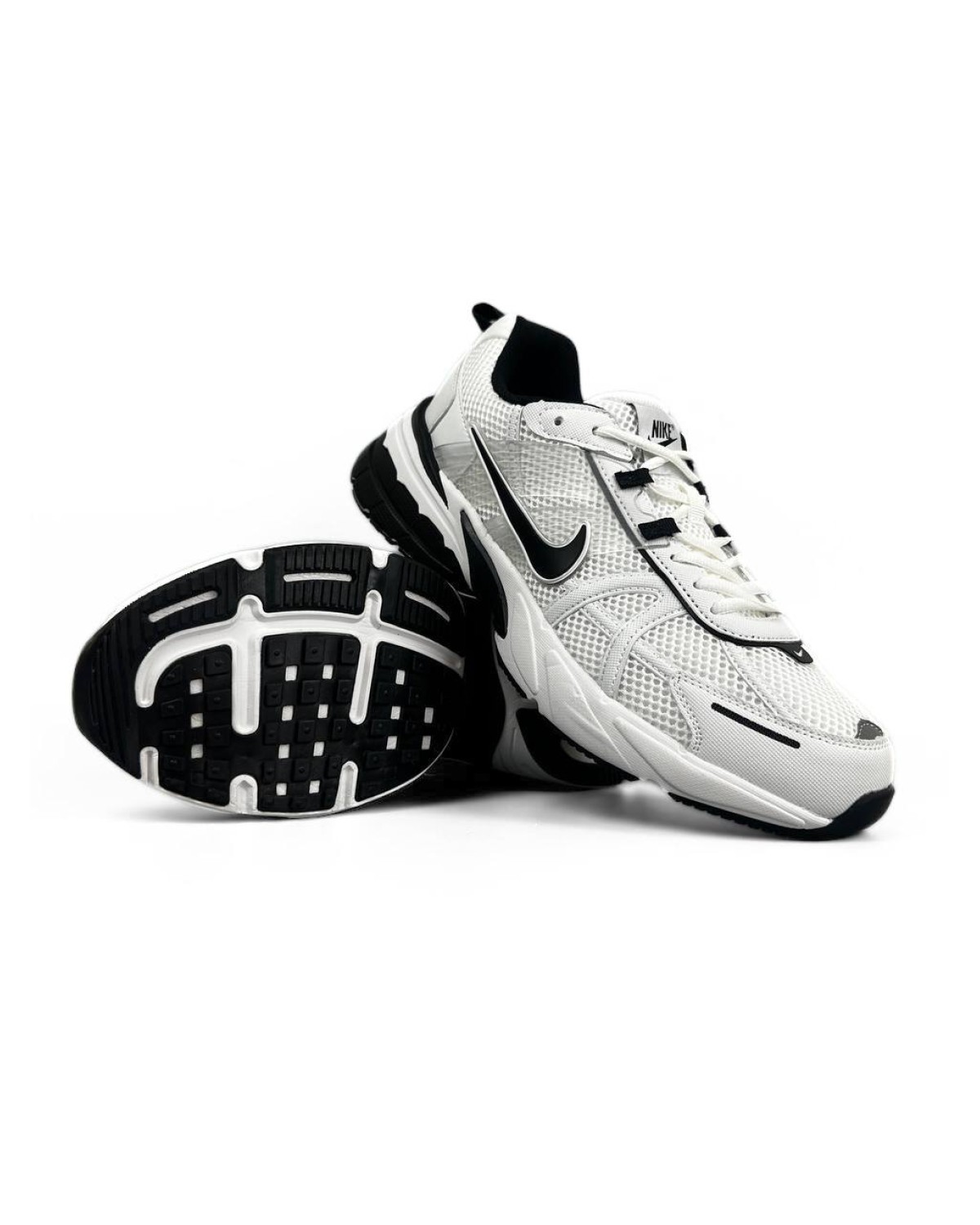 Nike Vomero 5 White Black
