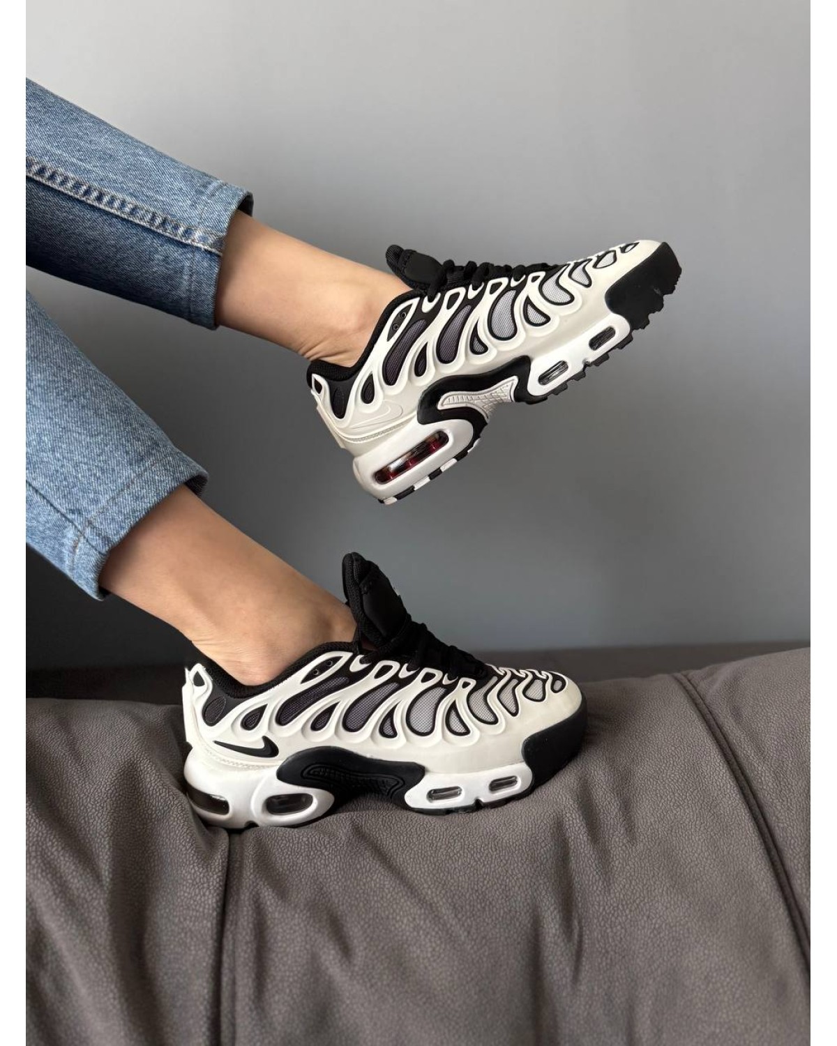 Nike Air Max TN Plus Drift White/Black