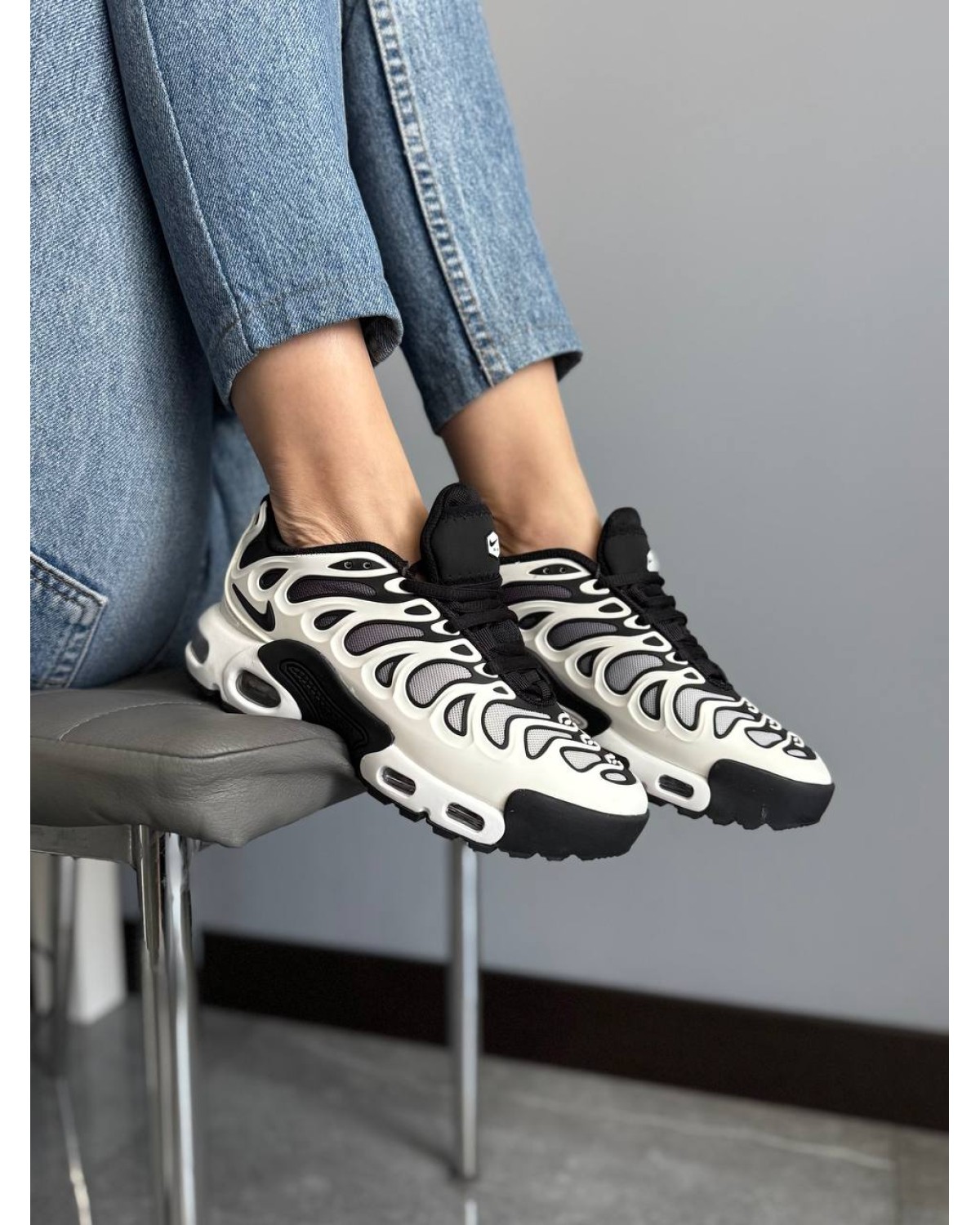 Nike Air Max TN Plus Drift White/Black