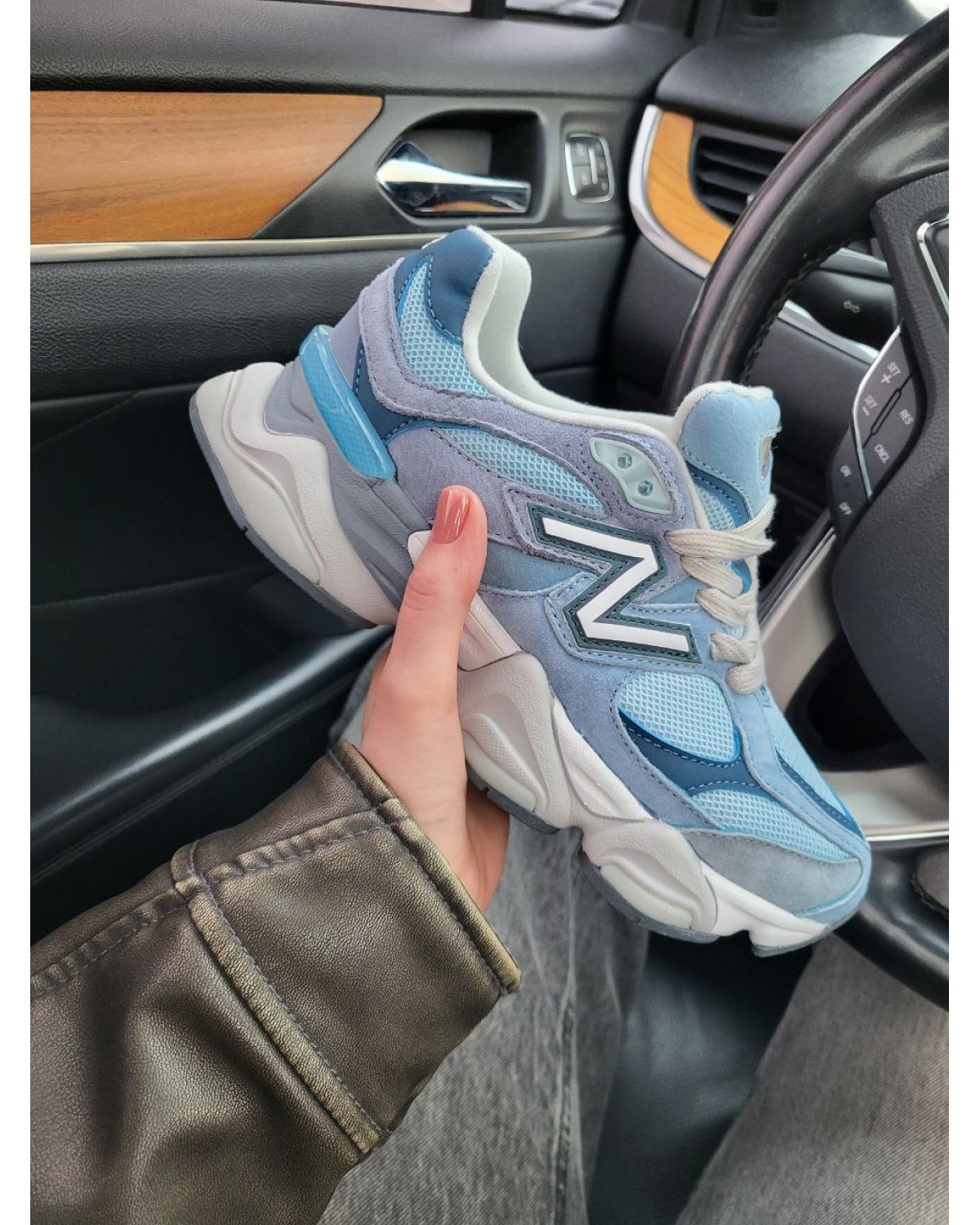 New Balance 9060 Blue
