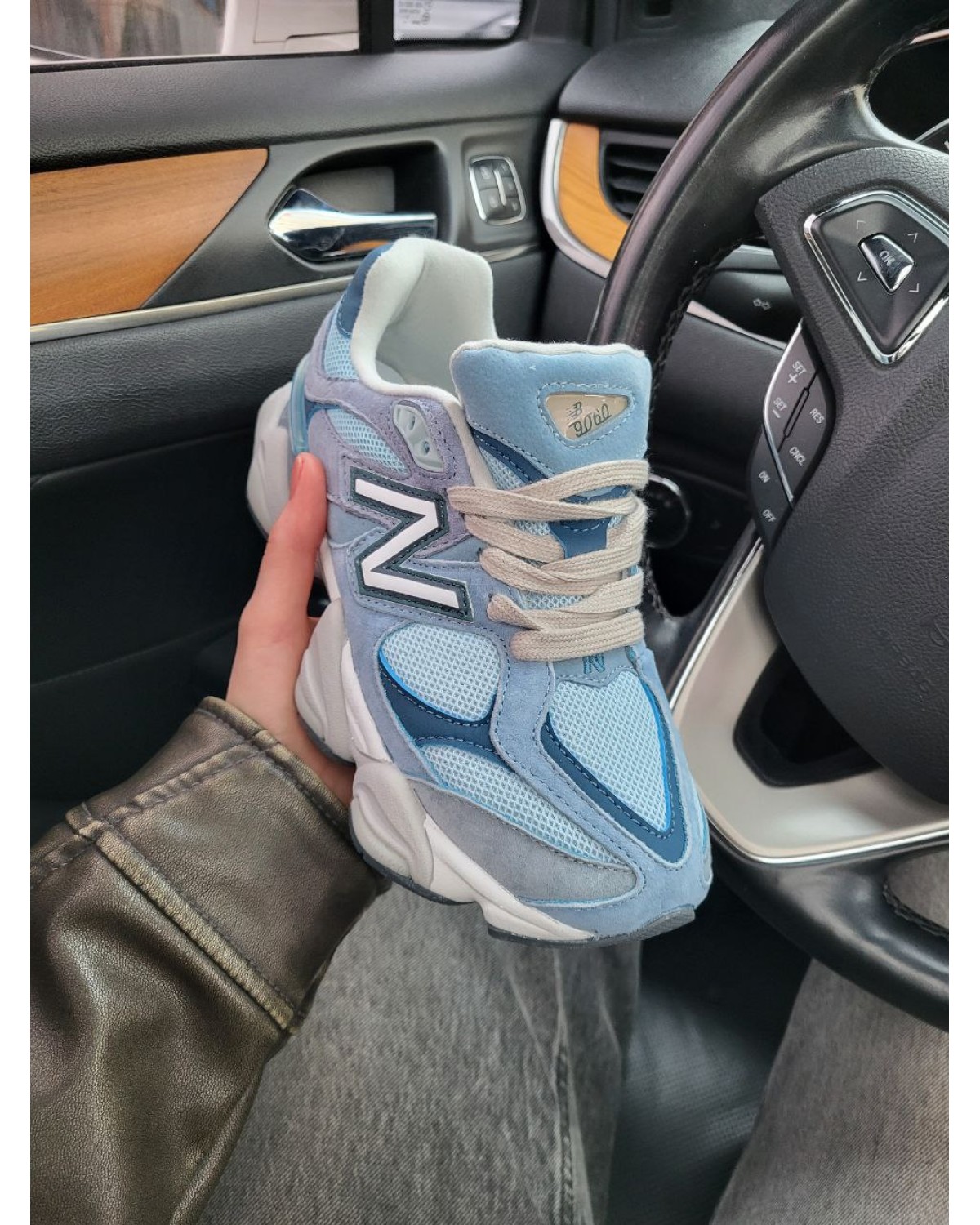 New Balance 9060 Blue