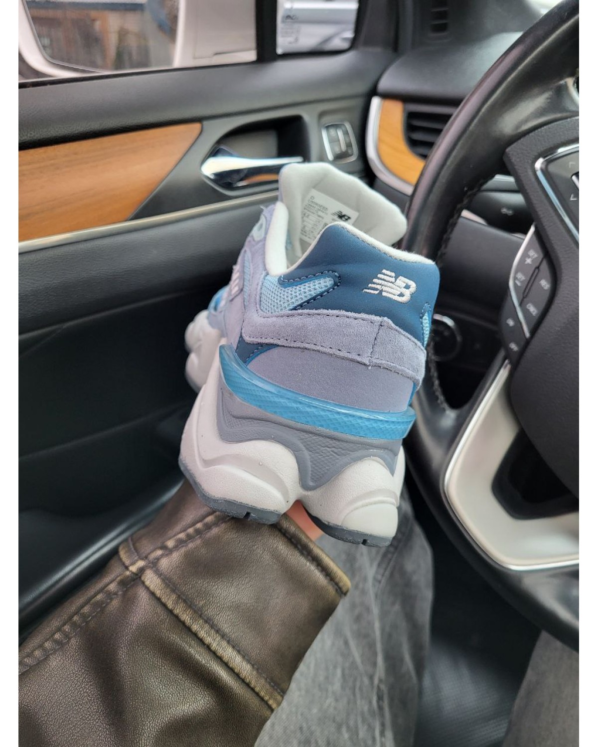 New Balance 9060 Blue