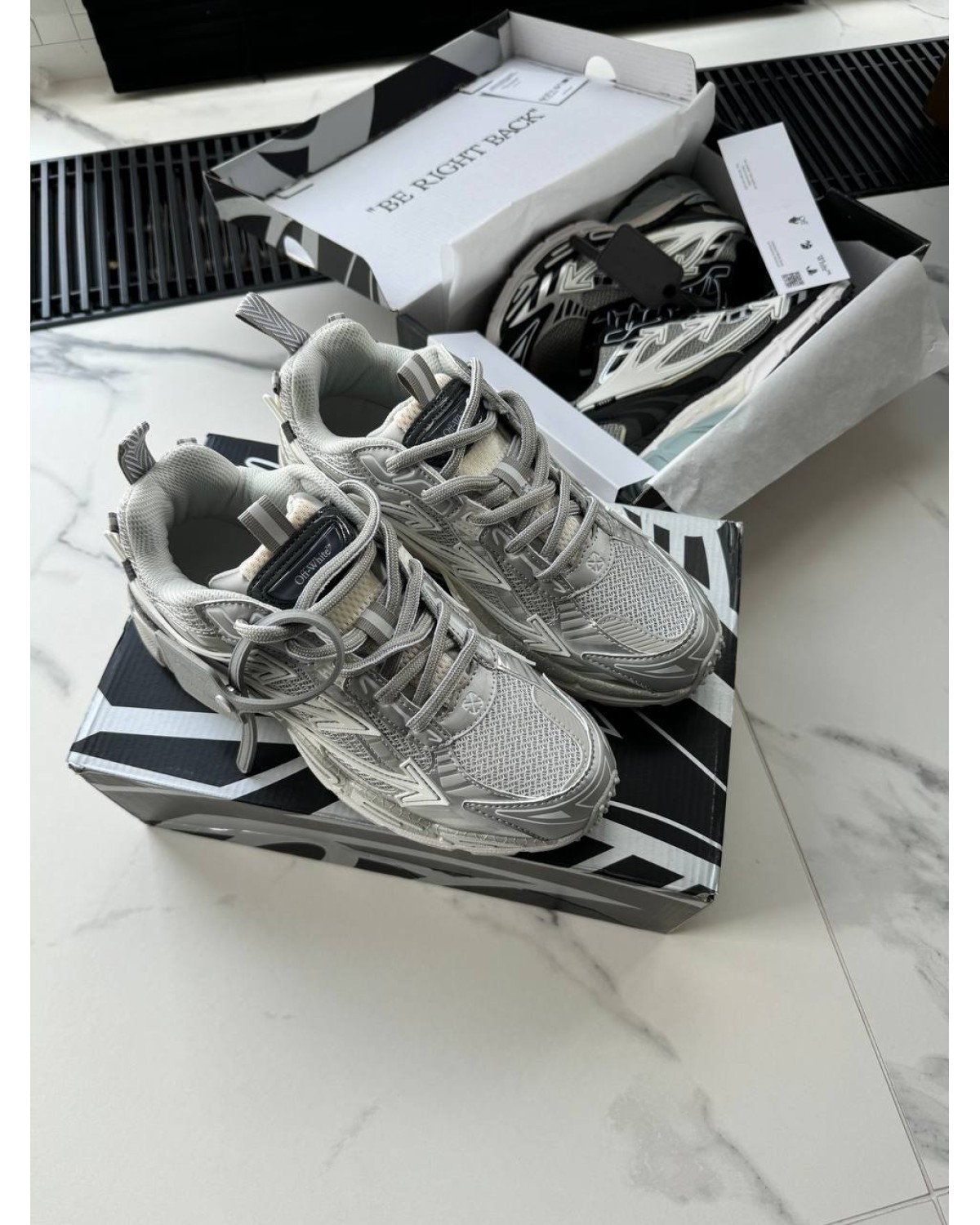 Off-White Be Right Back