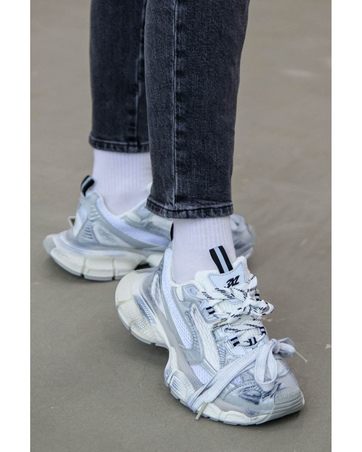 Balenciaga 3XL White/Grey