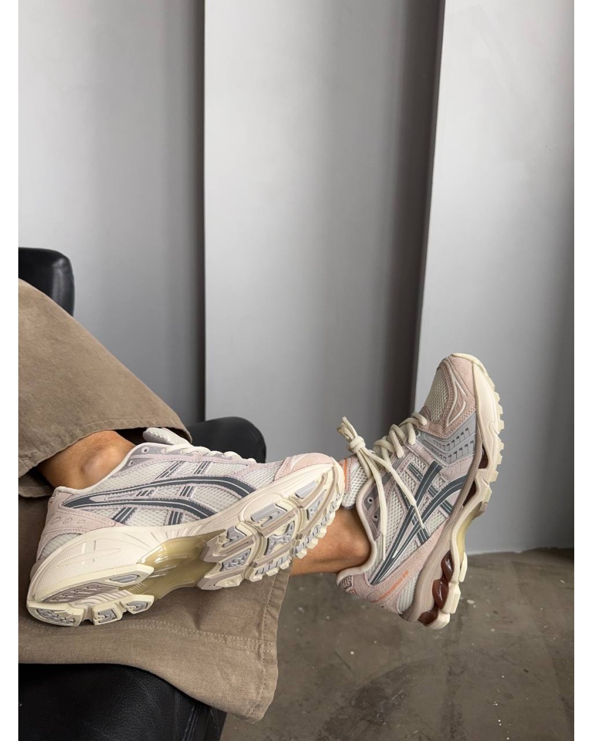 Asics Gel-Kayano 14 Peach Cream