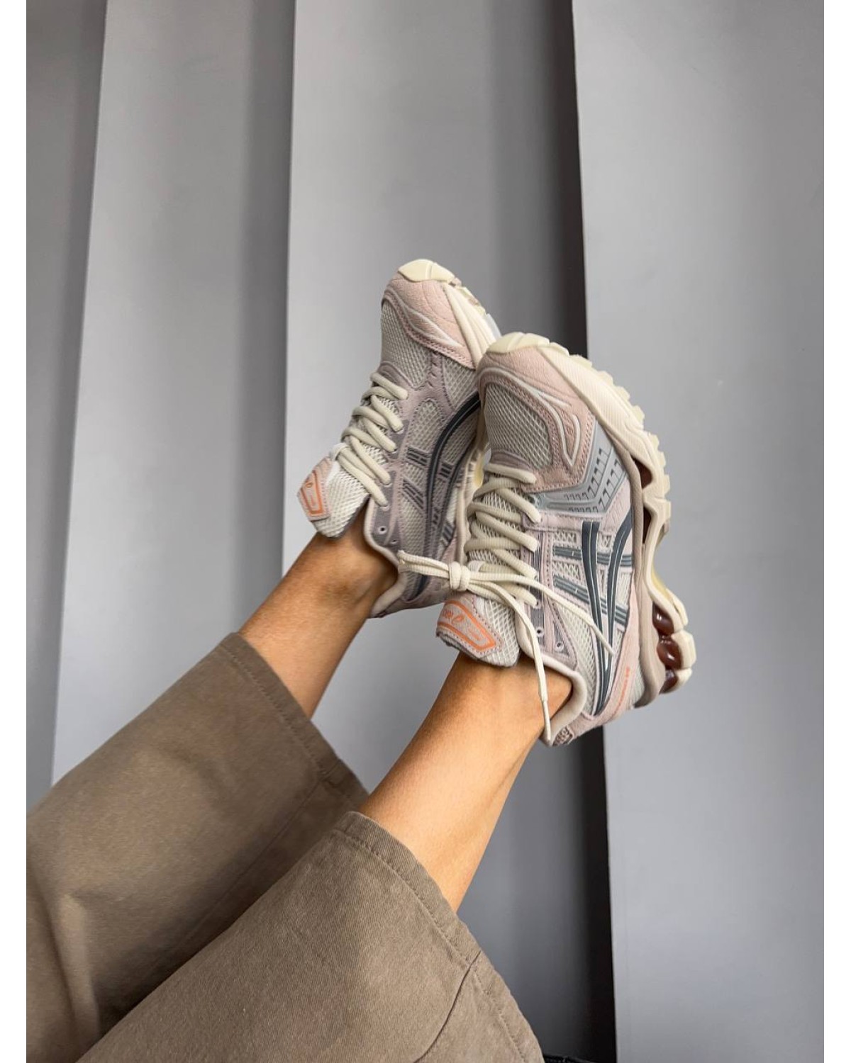 Asics Gel-Kayano 14 Peach Cream