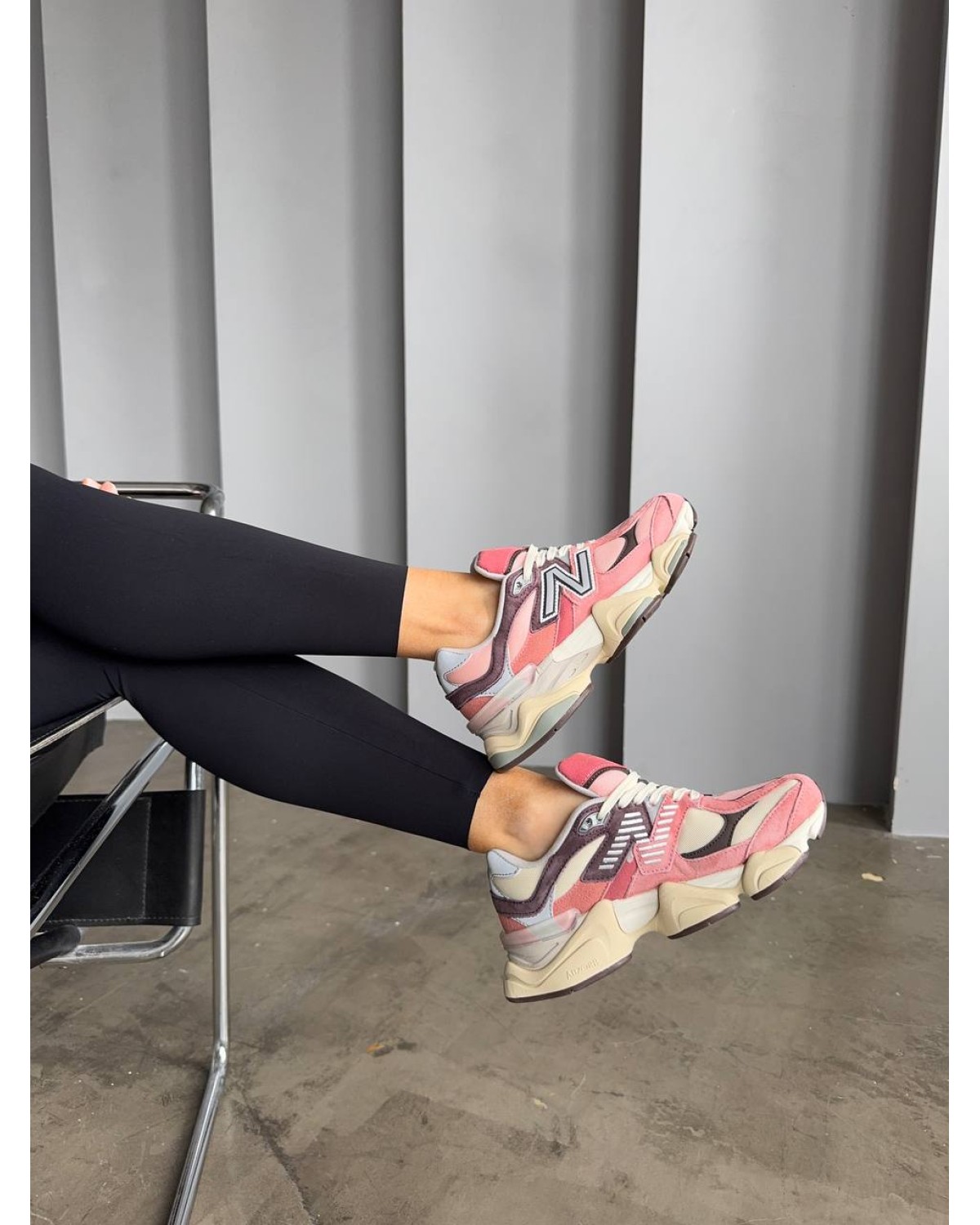 New Balance 9060 Cherry Blossom