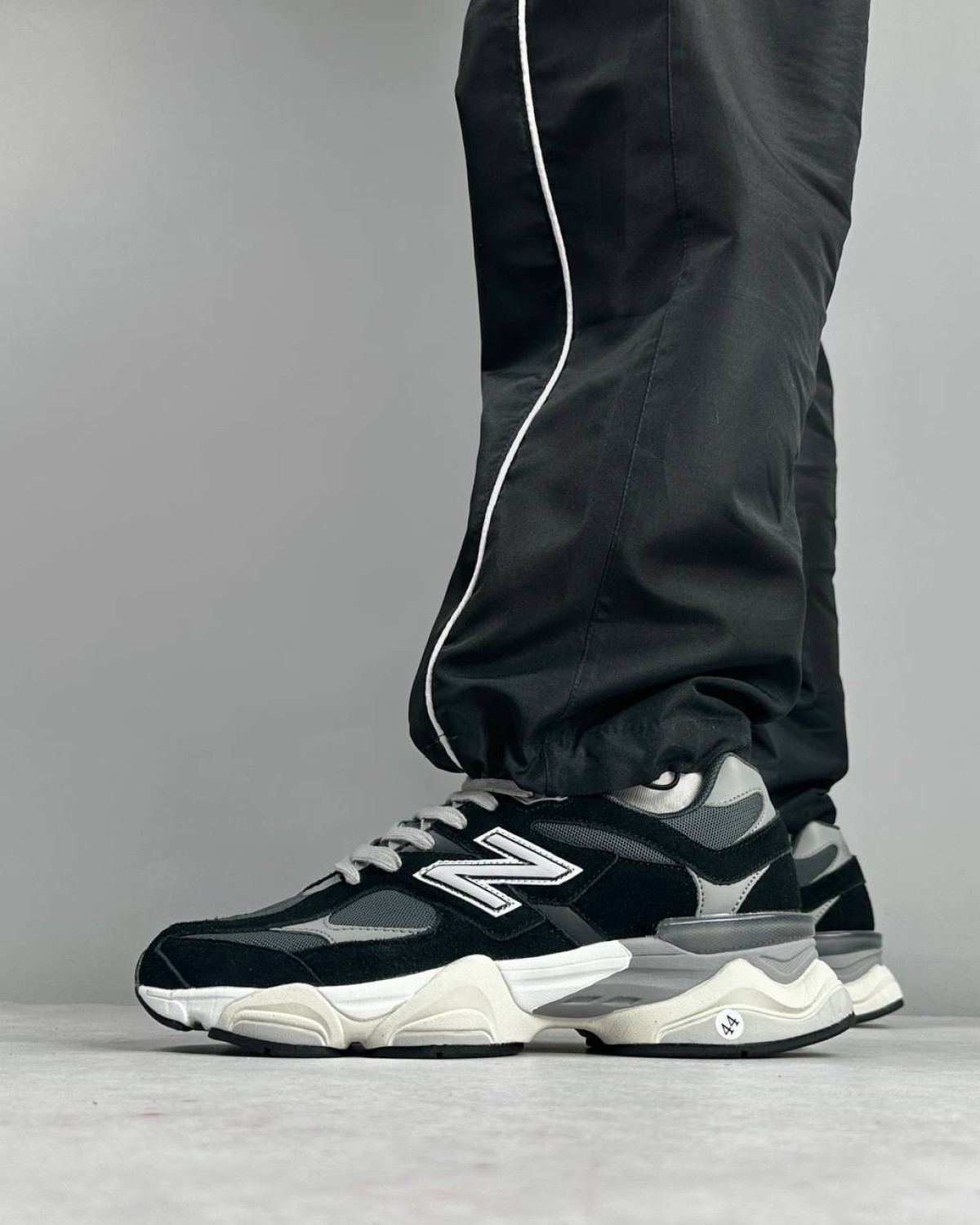 New Balance 9060 Black Grey White