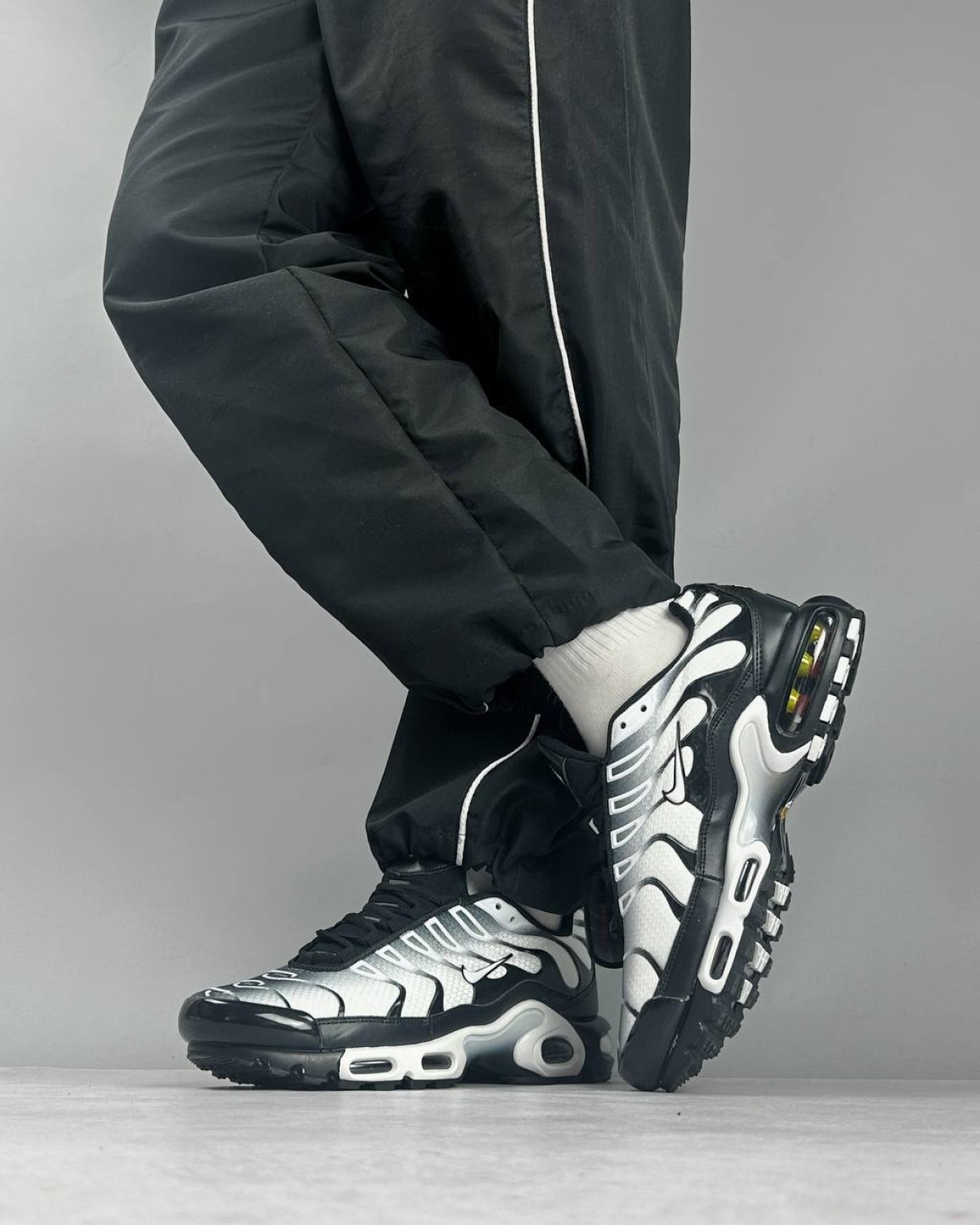 Nike Air Max Plus TN Black Silver White