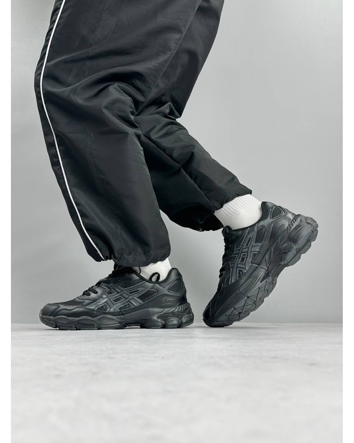 Asics Gel-NYC Black Edition