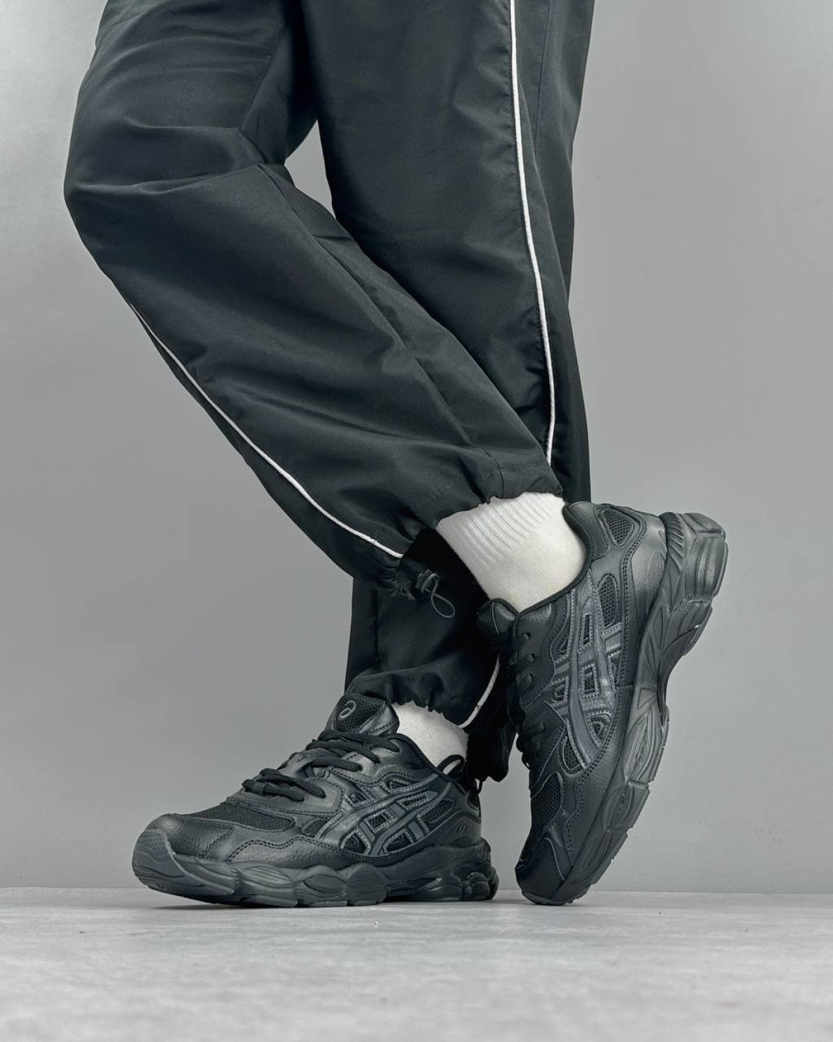 Asics Gel-NYC Black Edition