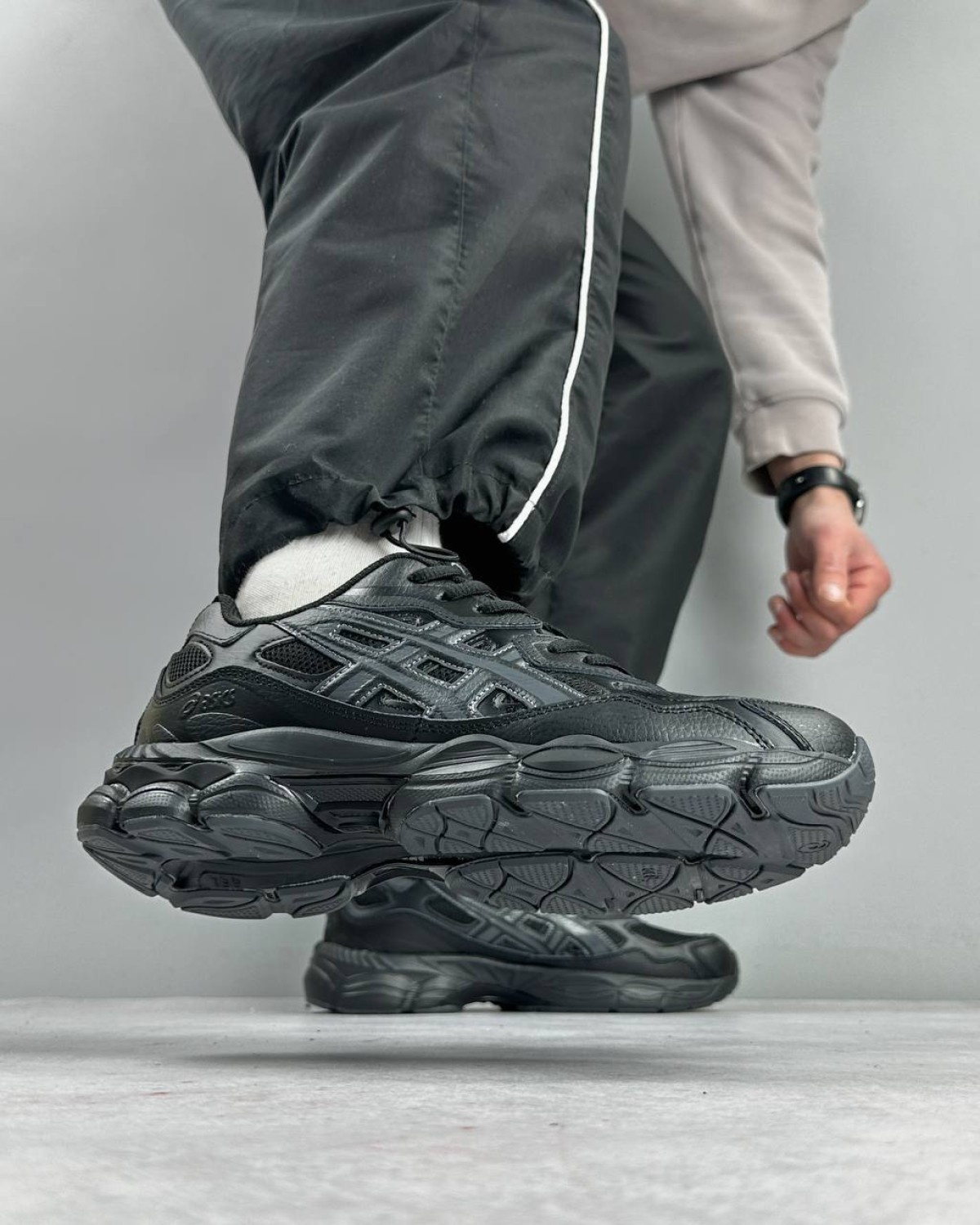 Asics Gel-NYC Black Edition