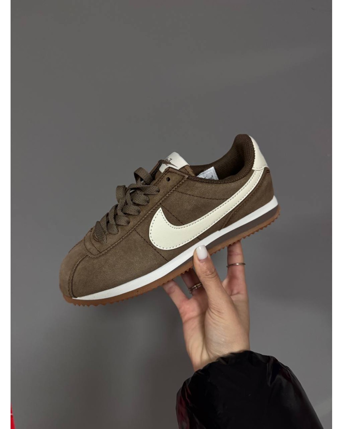 Nike Cortez White / Red Heart