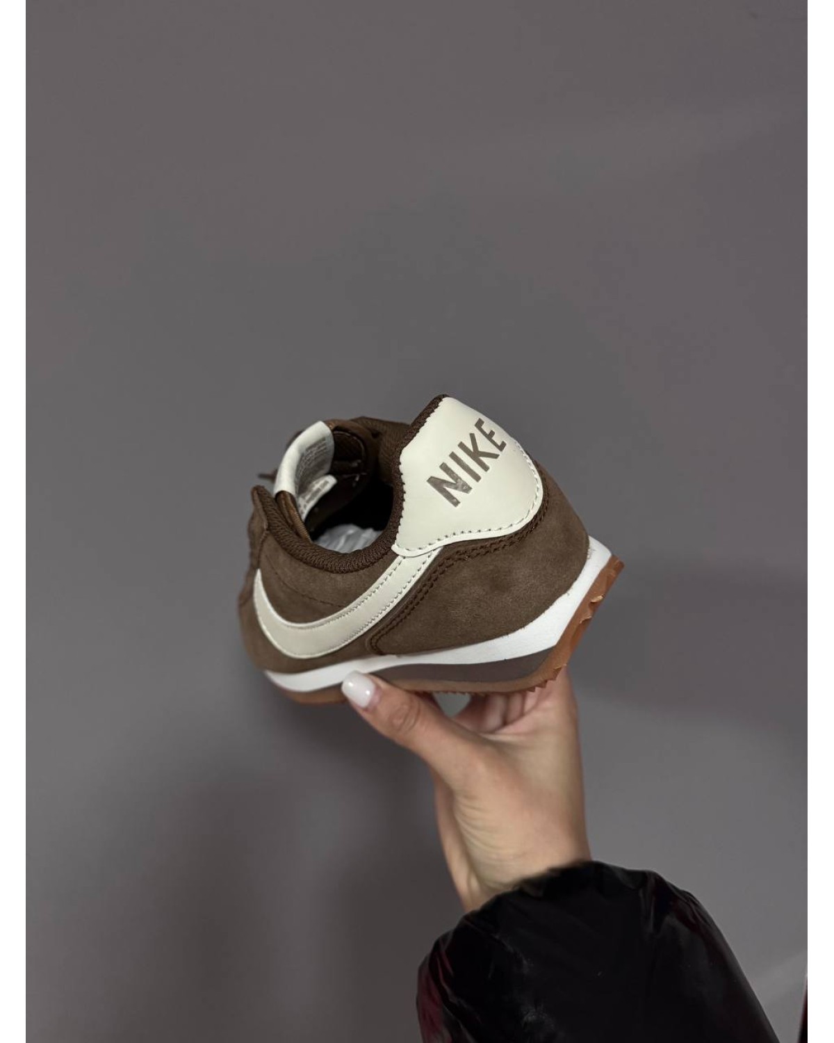 Nike Cortez White / Red Heart