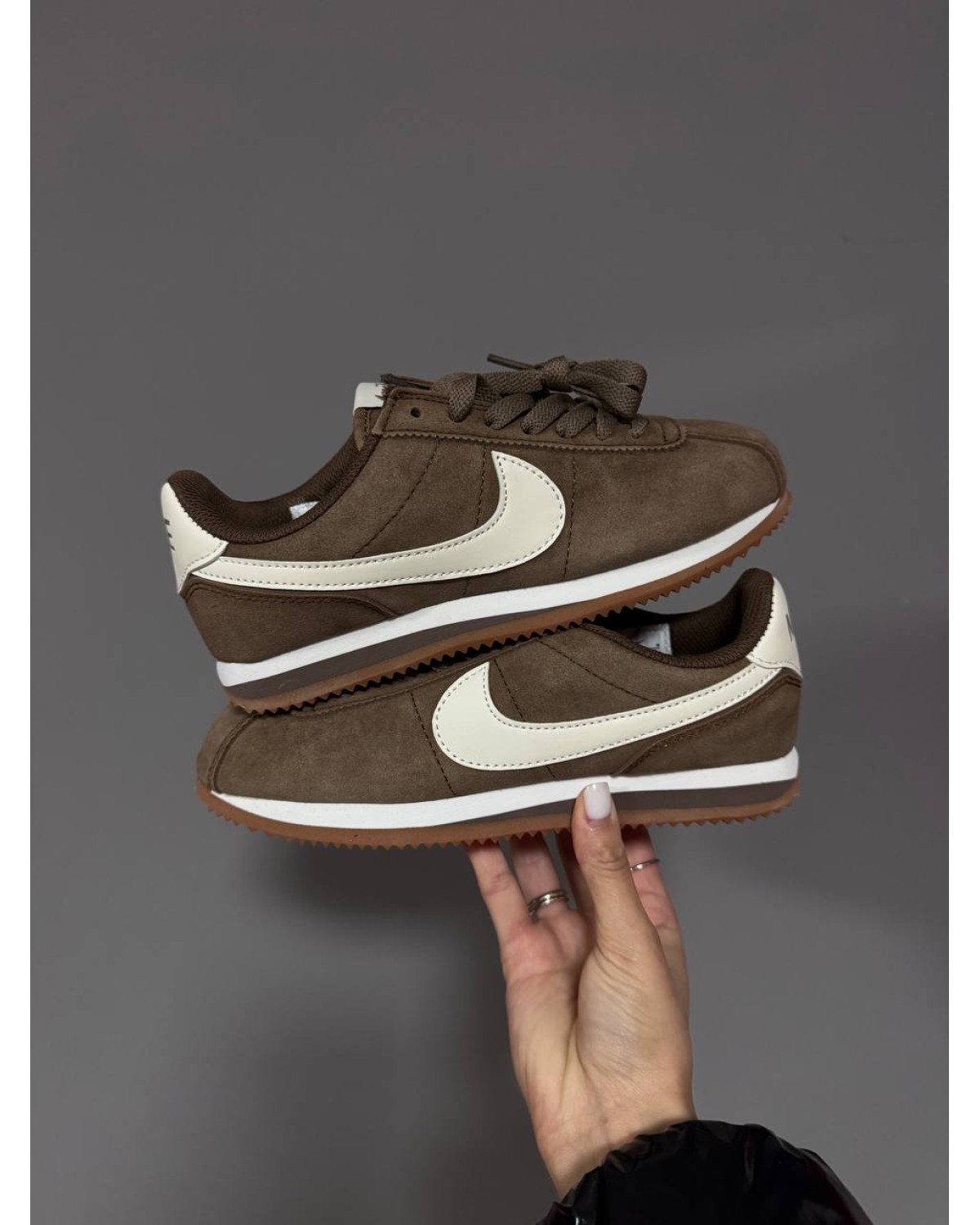 Nike Cortez White / Red Heart