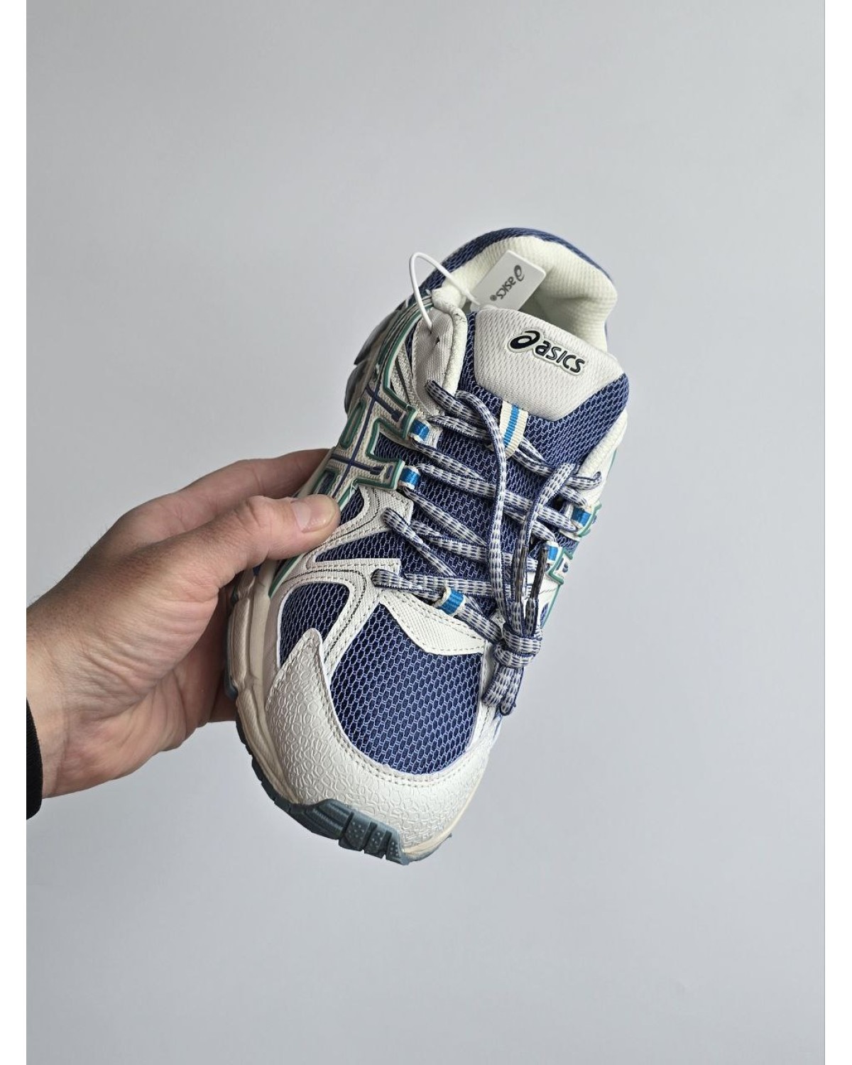 Asics Gel Kahana 8 Beige Blue