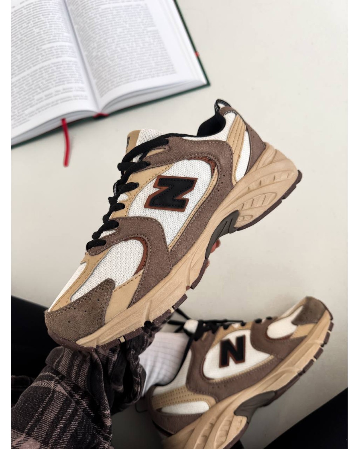 New Balance 530 Brown