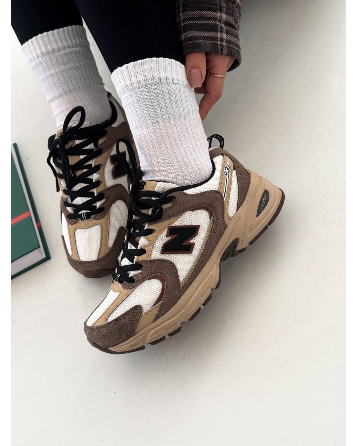New Balance 530 Brown