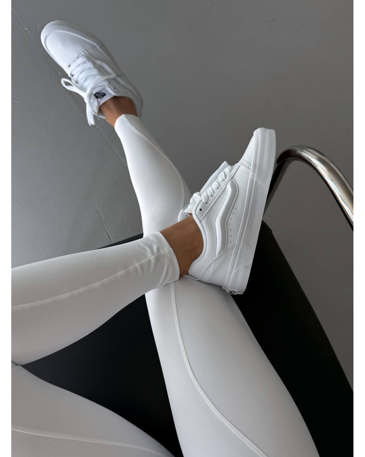 Vans KNU School Total White