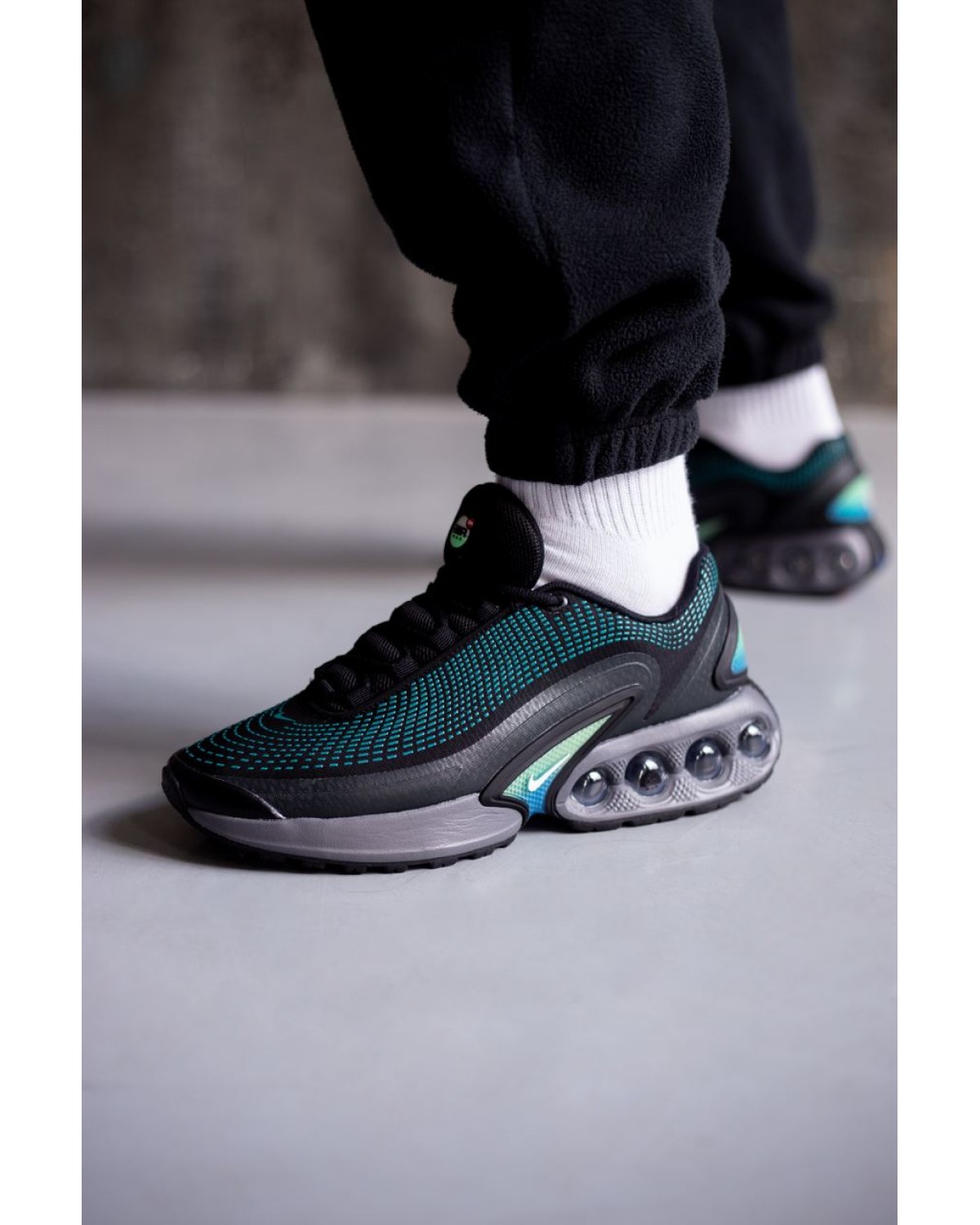 Nike Air Max DN Black/White-Hyper Cobalt-Rage Green