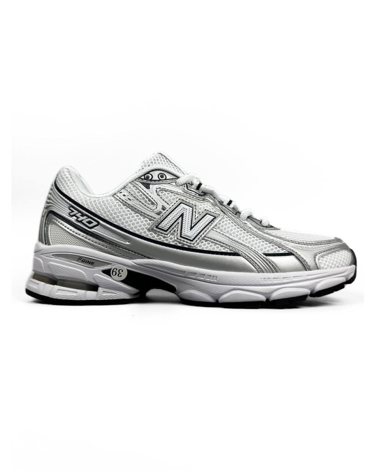 New Balance 740 White Silver