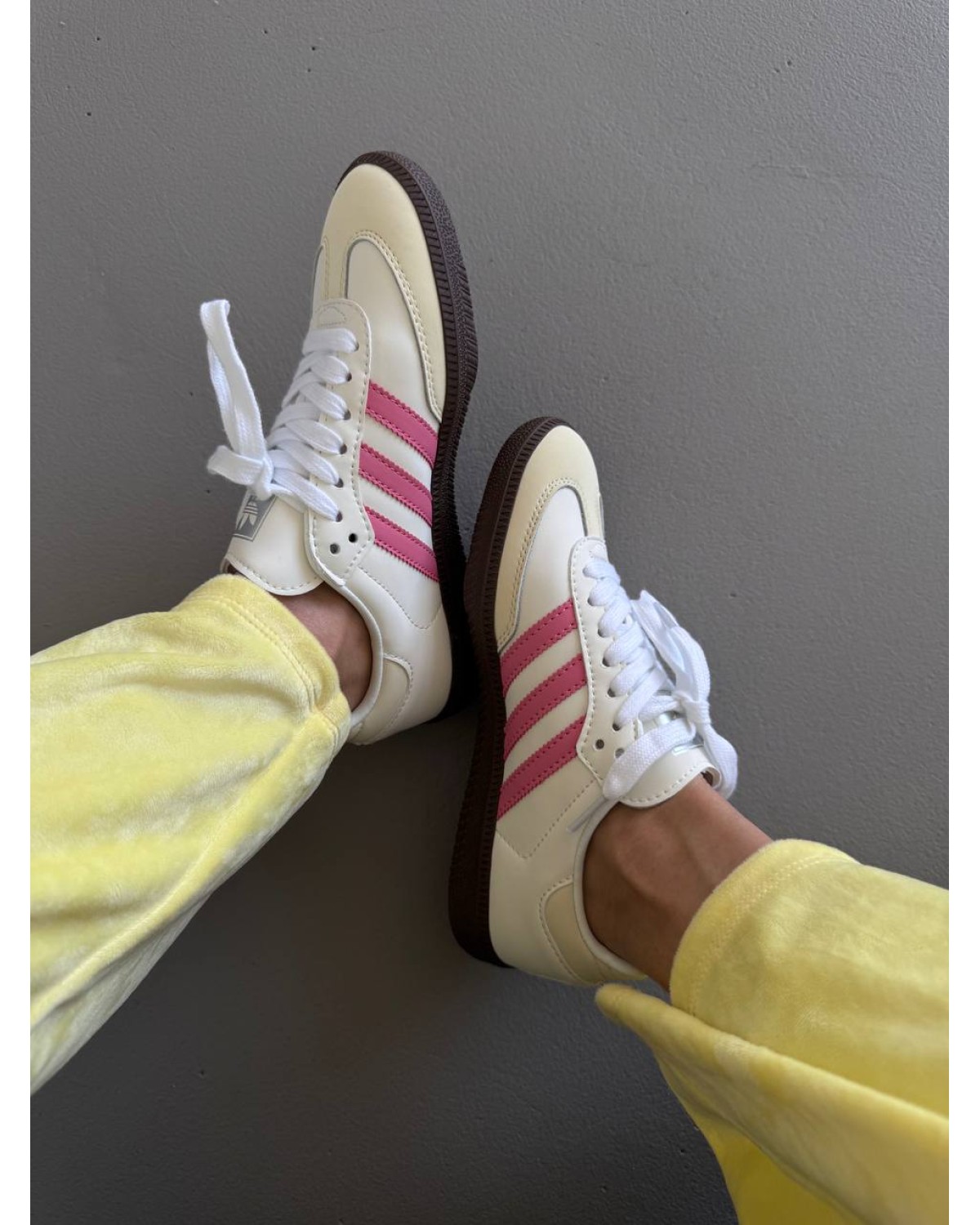 Adidas Samba White / Fuchsia