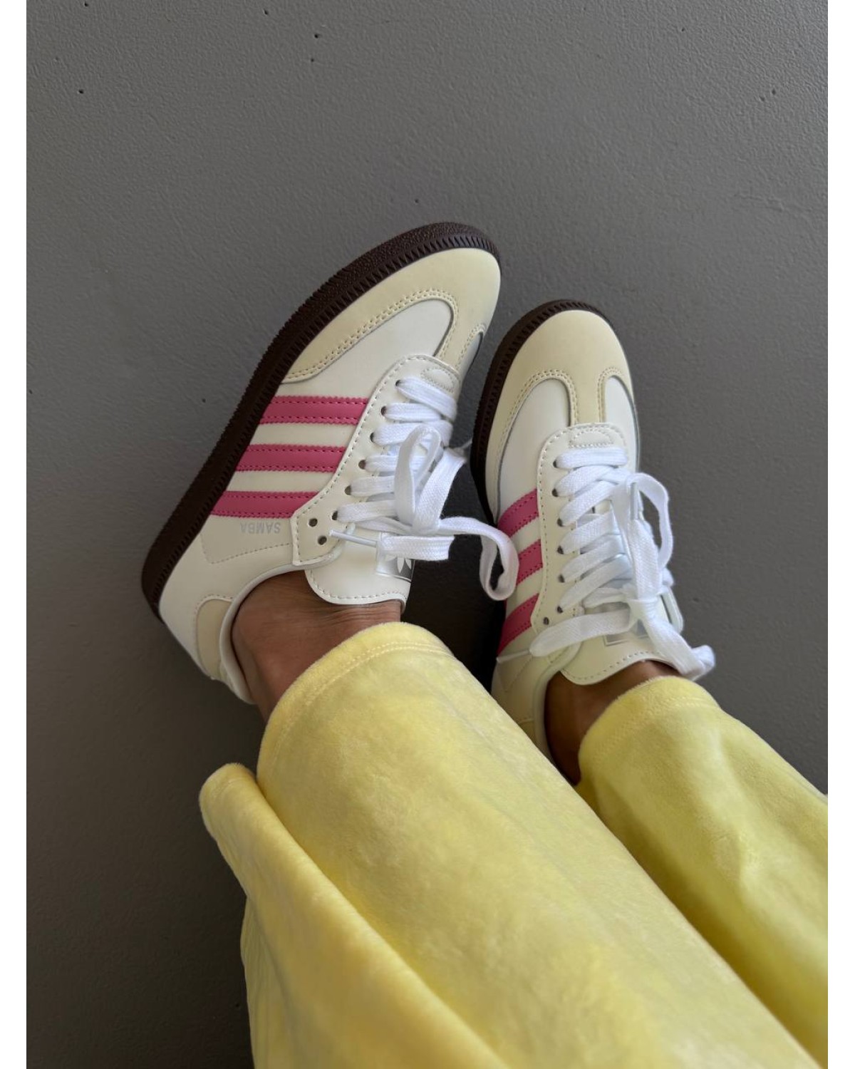 Adidas Samba White / Fuchsia