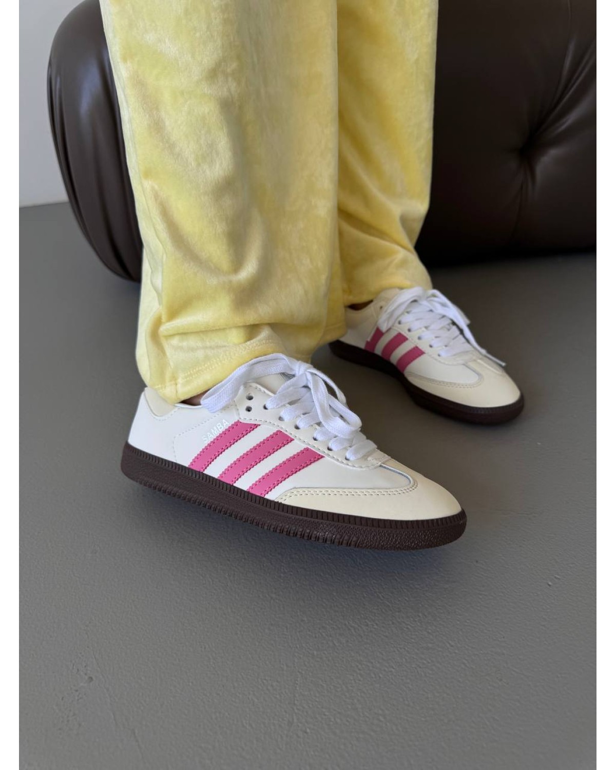 Adidas Samba White / Fuchsia