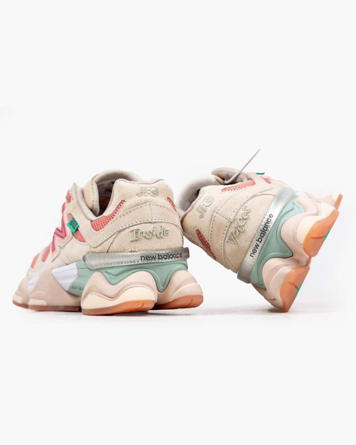 New Balance 9060 Pink
