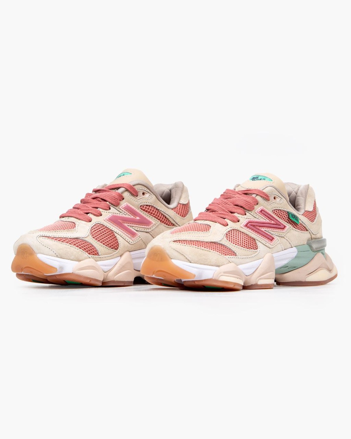New Balance 9060 Pink