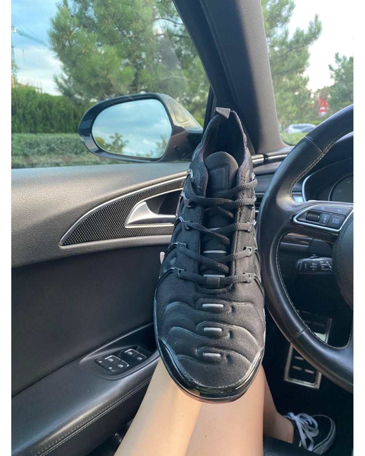 Nike Air VaporMax Plus Triple Black