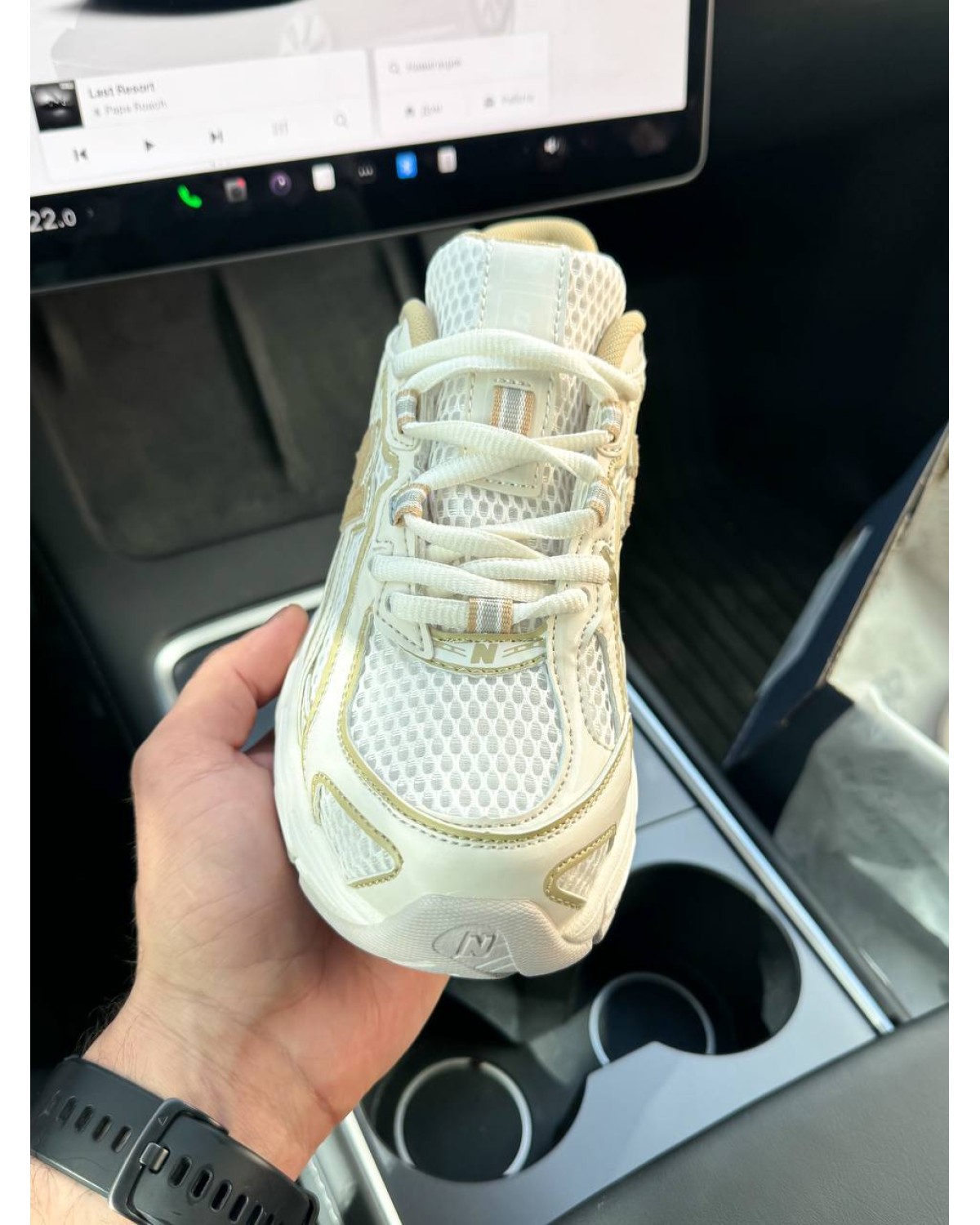 New Balance 740 White/Yellow