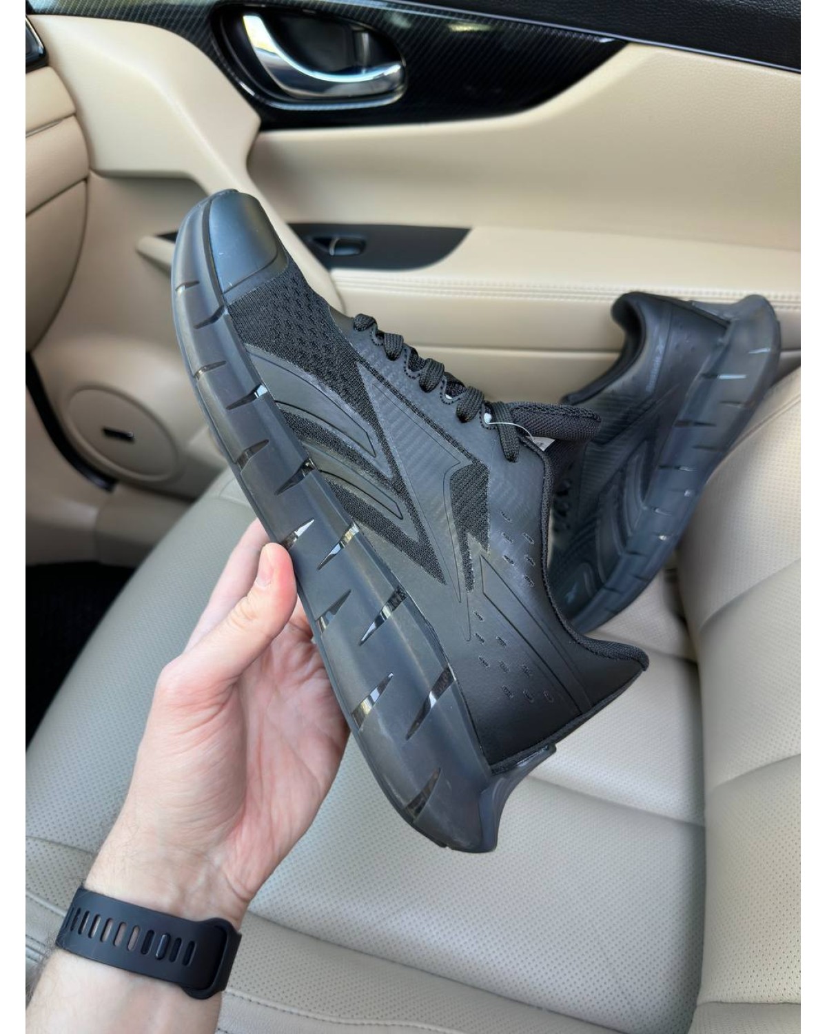 Reebok Zig Kinetica Black