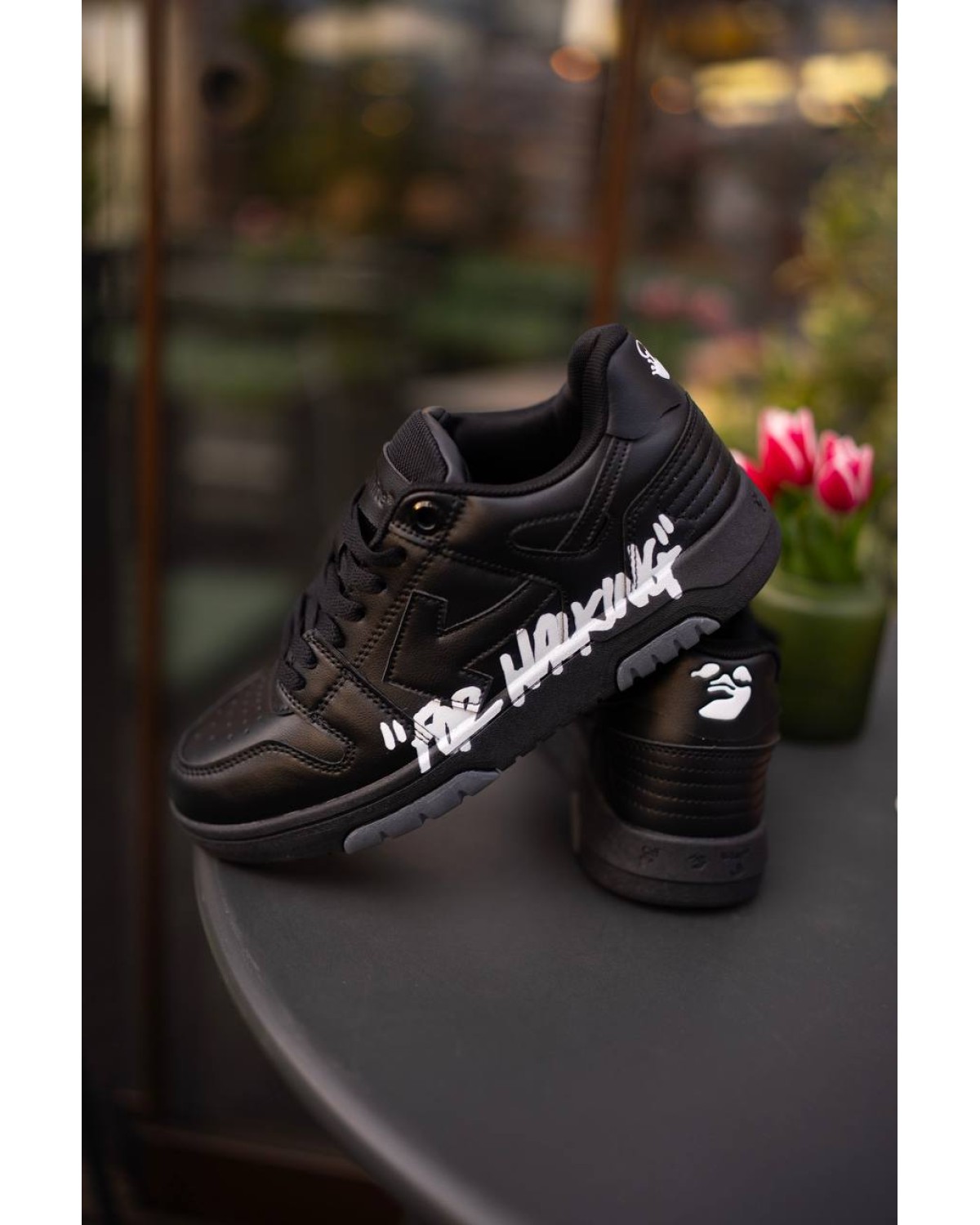 Off-White Out Of Office Black