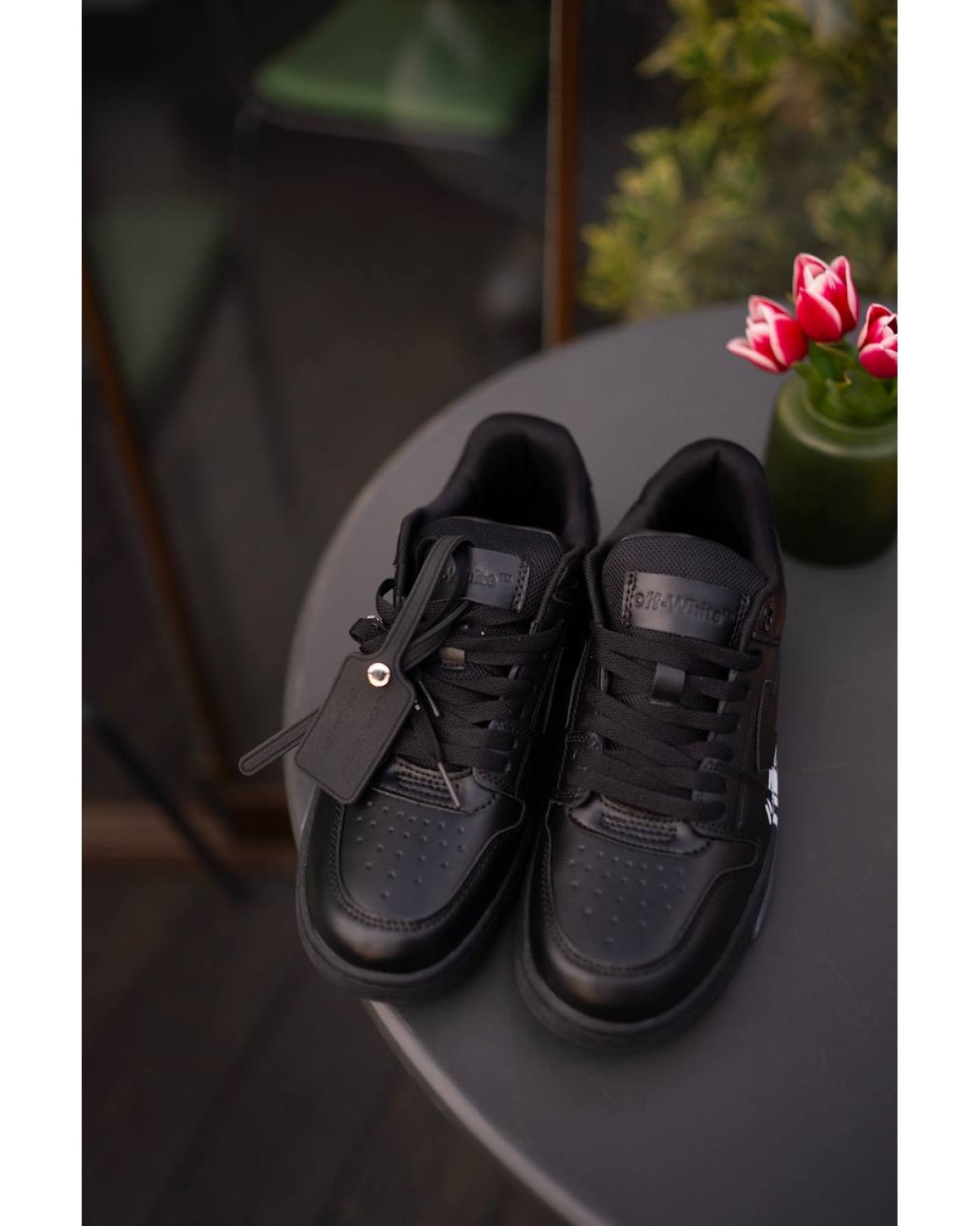 Off-White Out Of Office Black