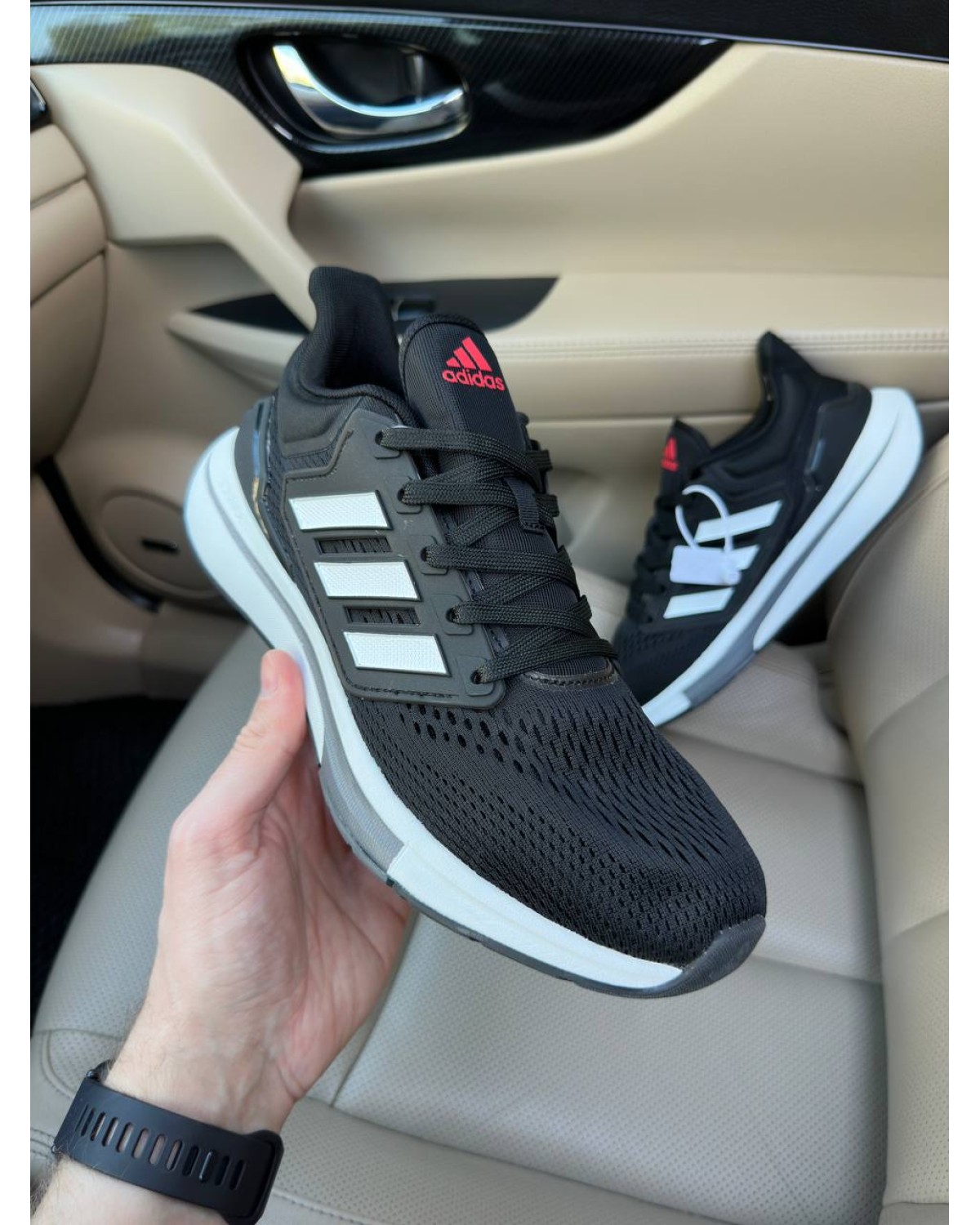Adidas EQ21 Run Black White