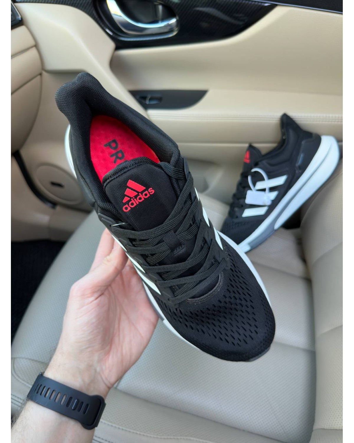 Adidas EQ21 Run Black White