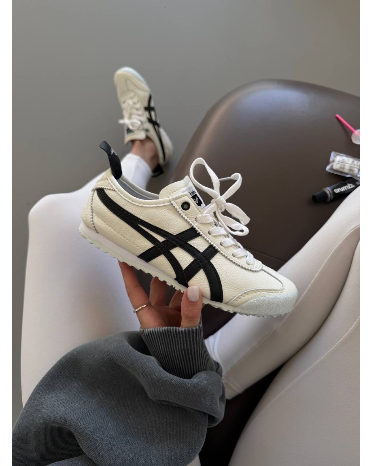 Asics Onitsuka Tiger White / Black