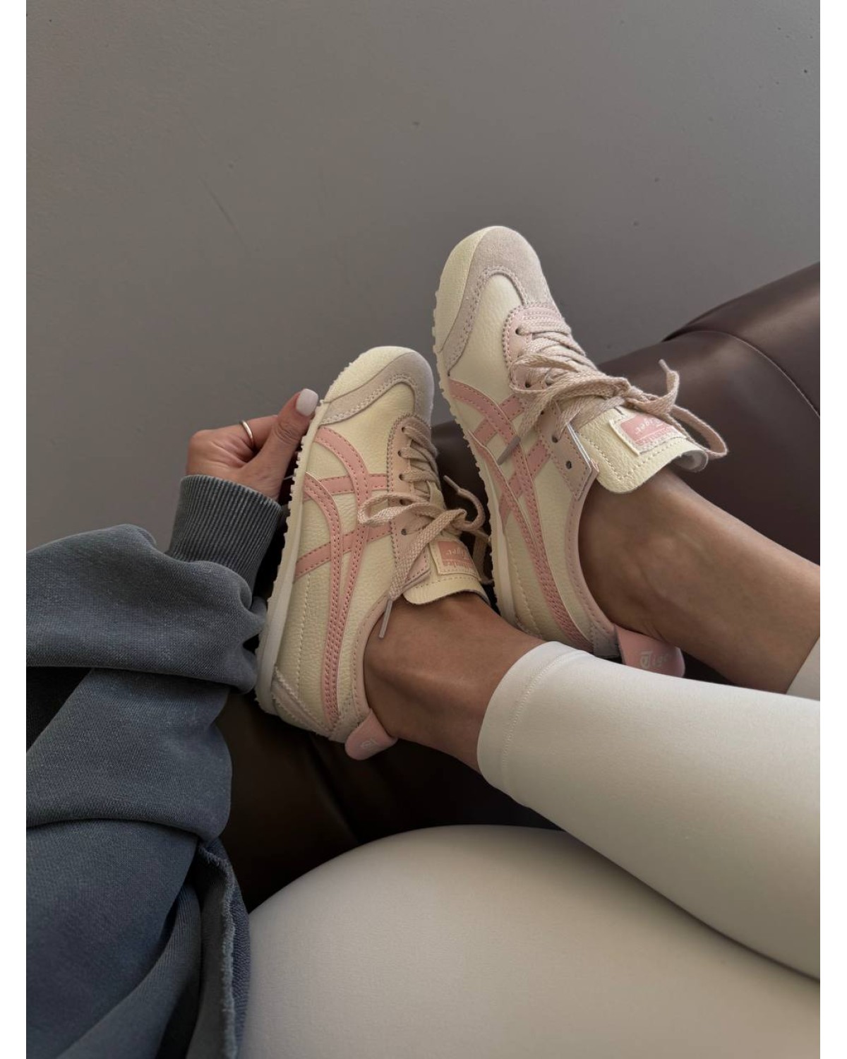 Asics Onitsuka Tiger Light Pink / Cream